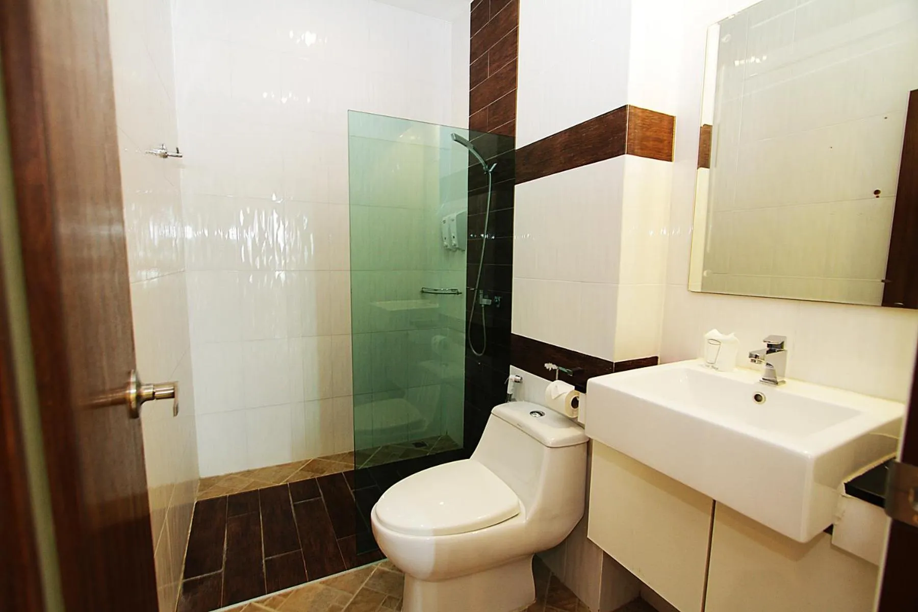 The Contrast i Hotel