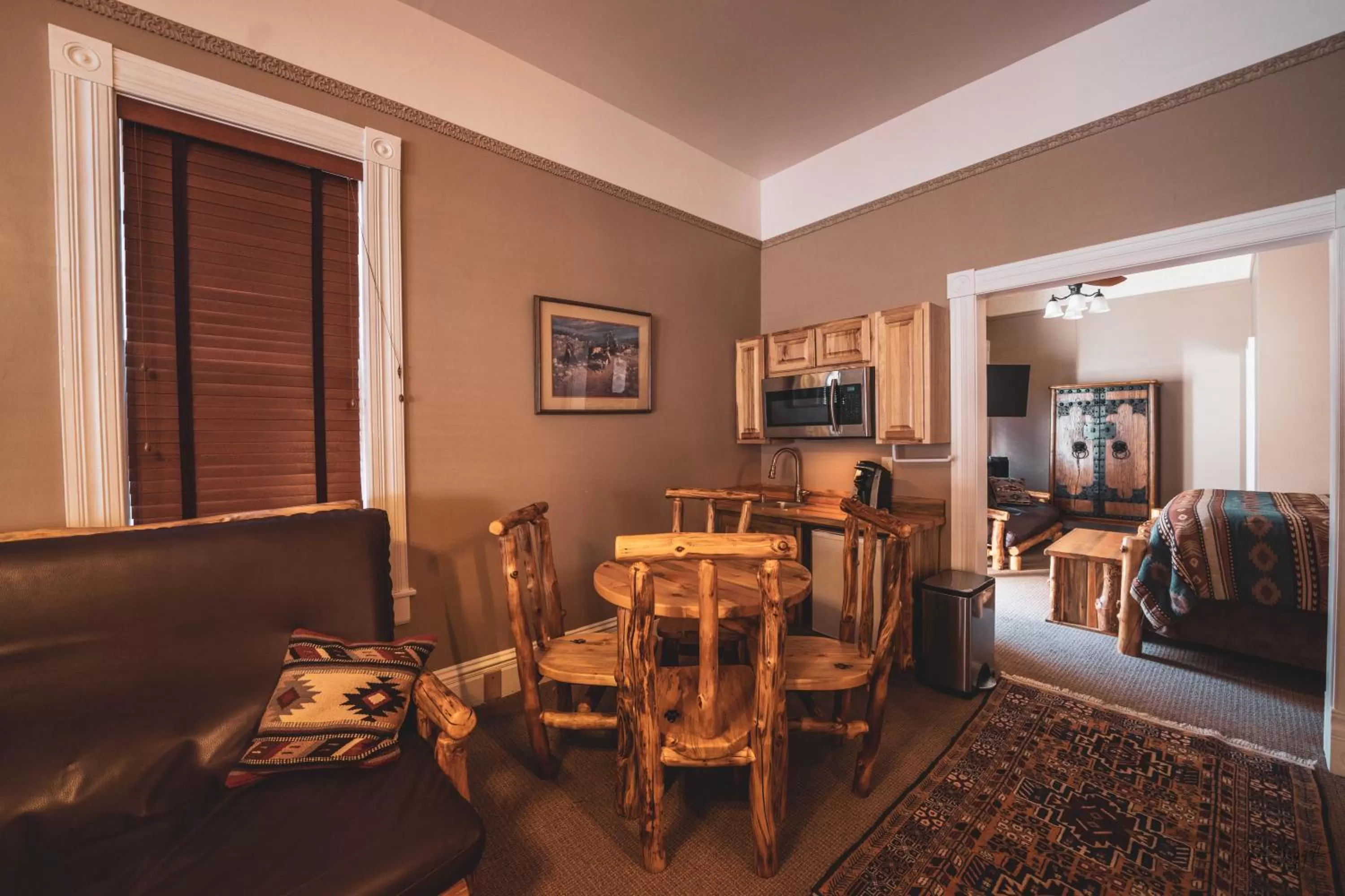 Bedroom in St. Elmo Hotel