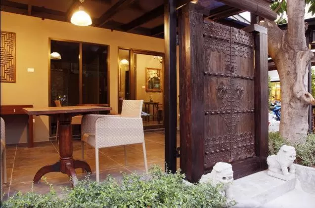 Facade/entrance in Lilu Chiang Mai