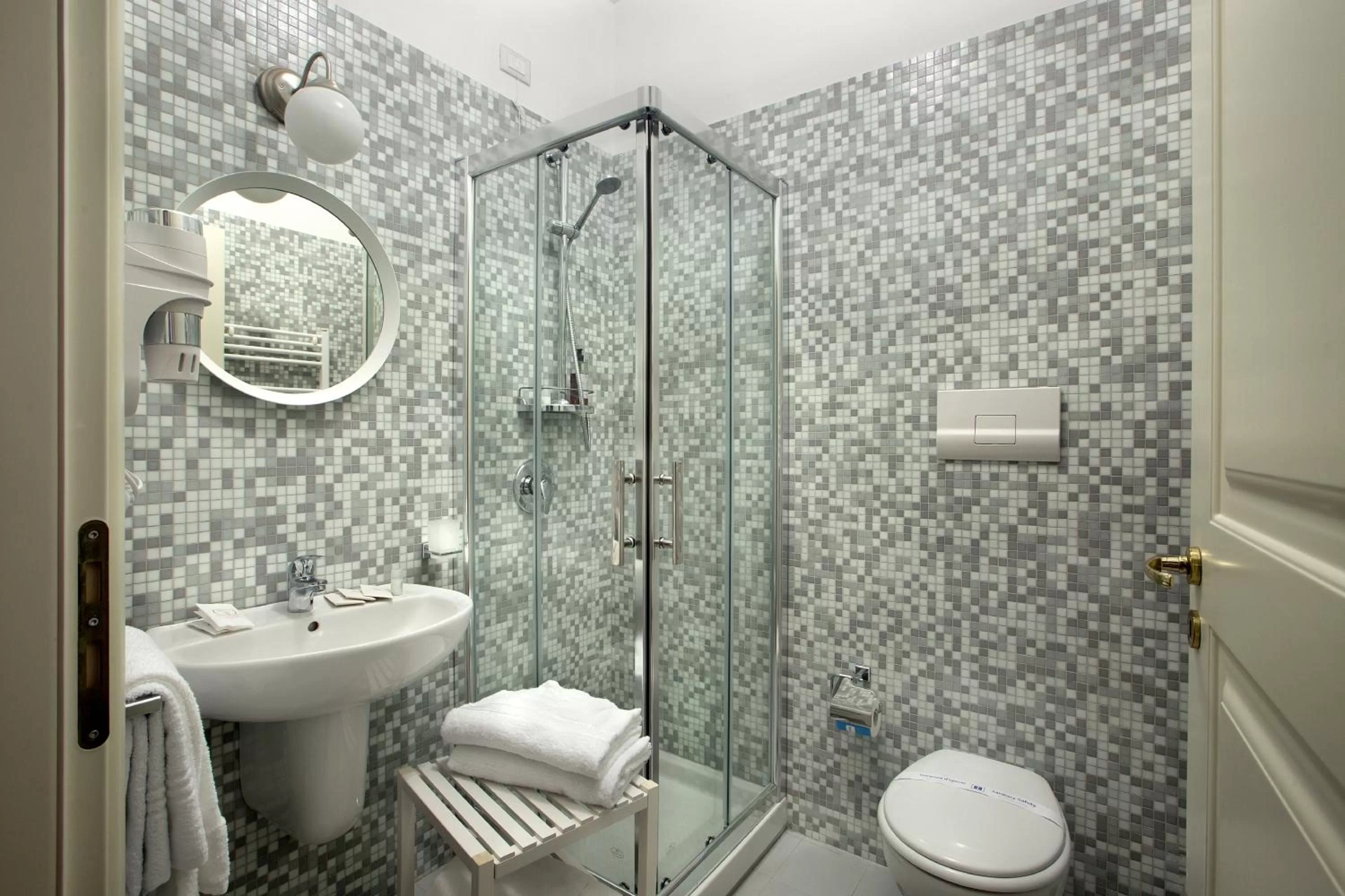 Toilet in Palazzo Sant'Antonio