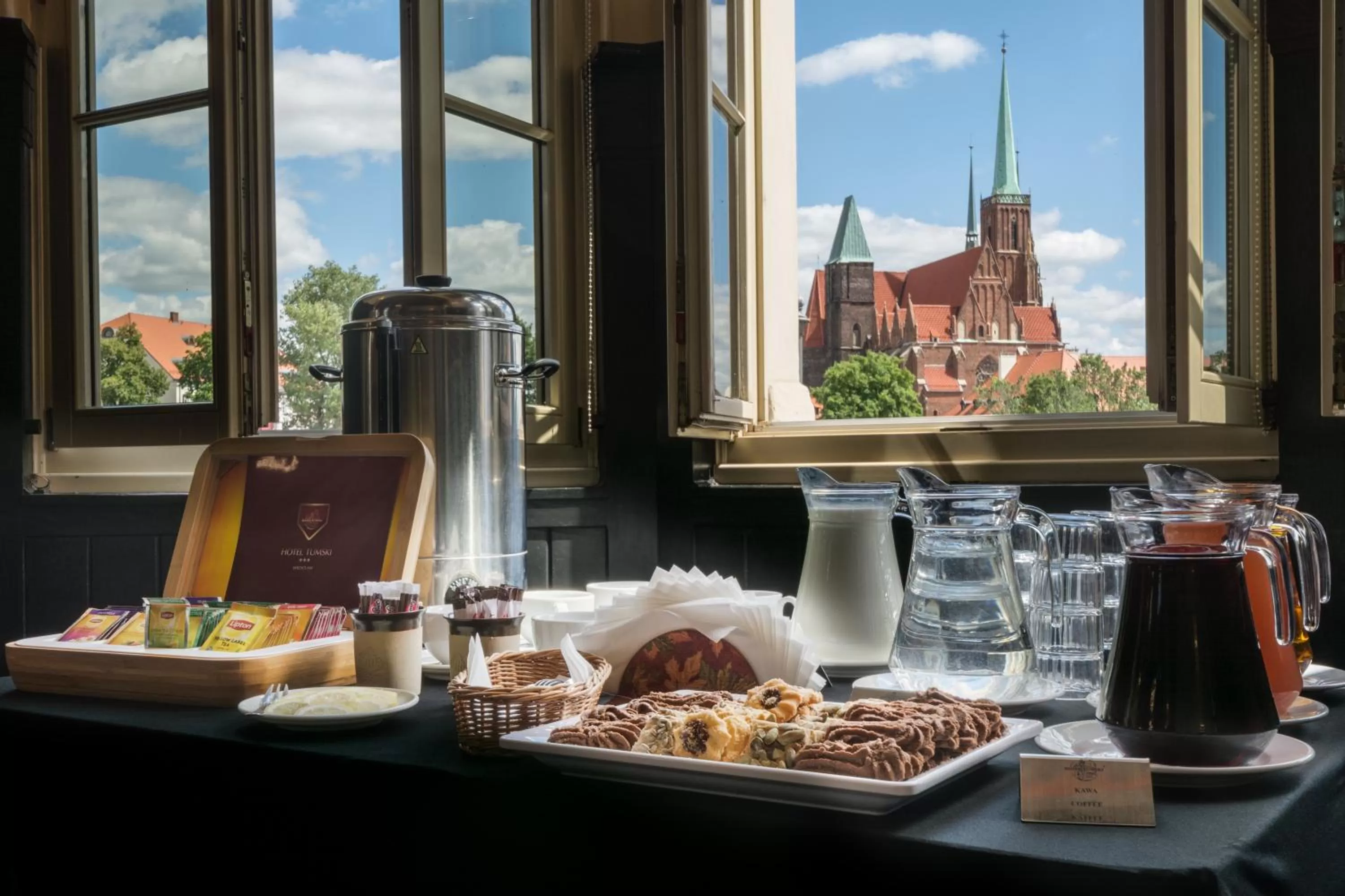 Food and drinks in Great Polonia Wrocław Tumski