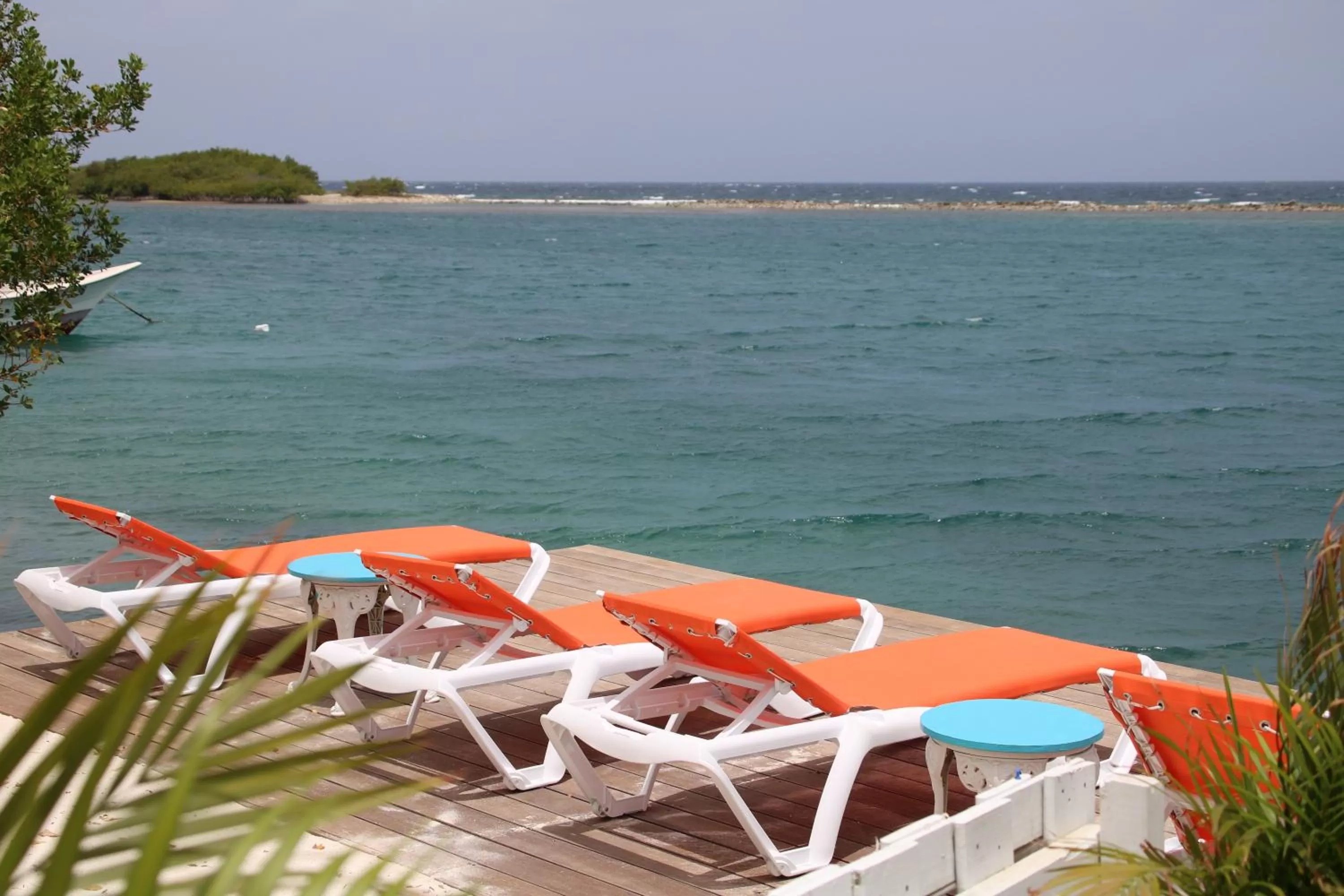 Beach in Coral Reef Beach