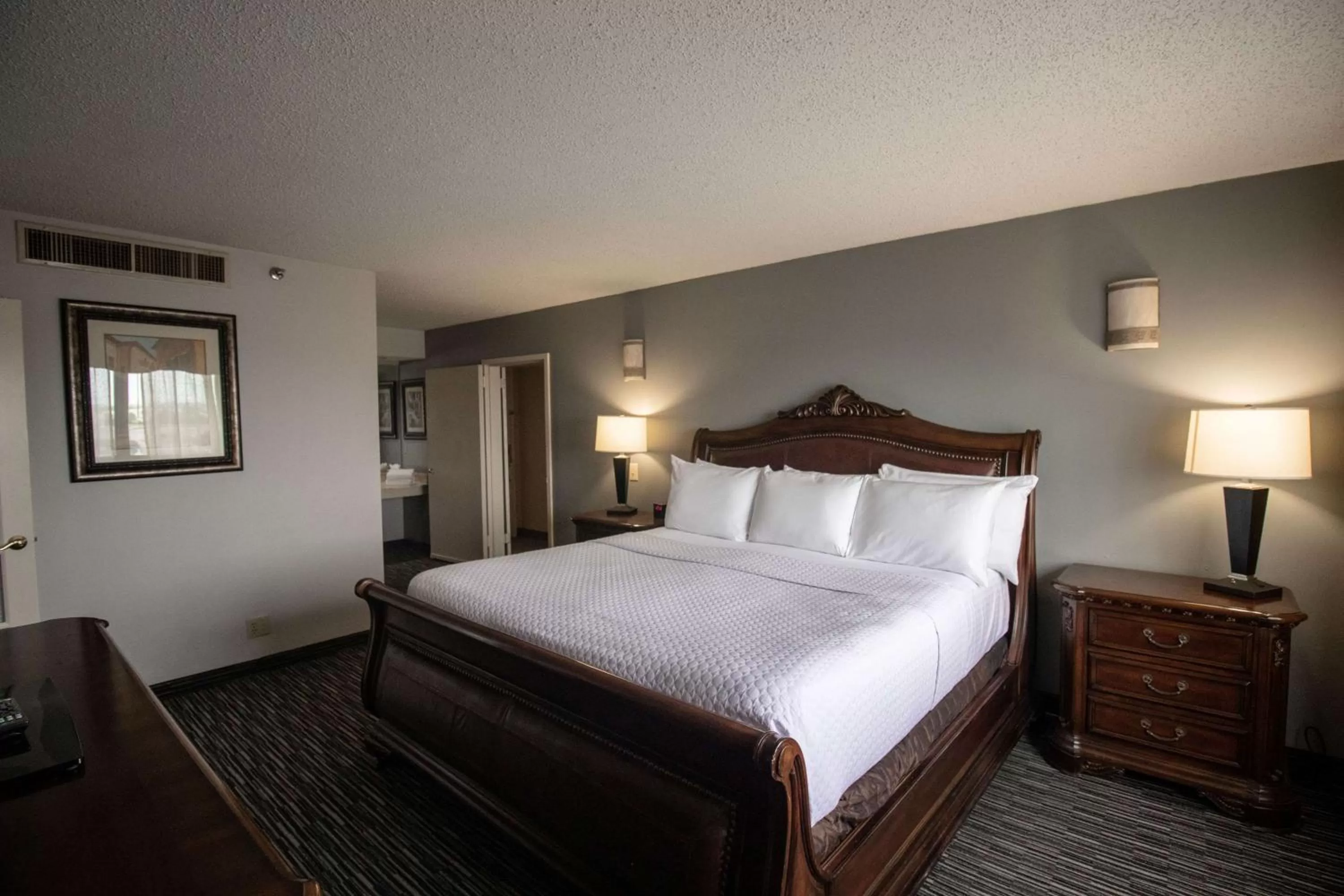 Photo of the whole room, Bed in Wyndham Houston near NRG Park - Medical Center