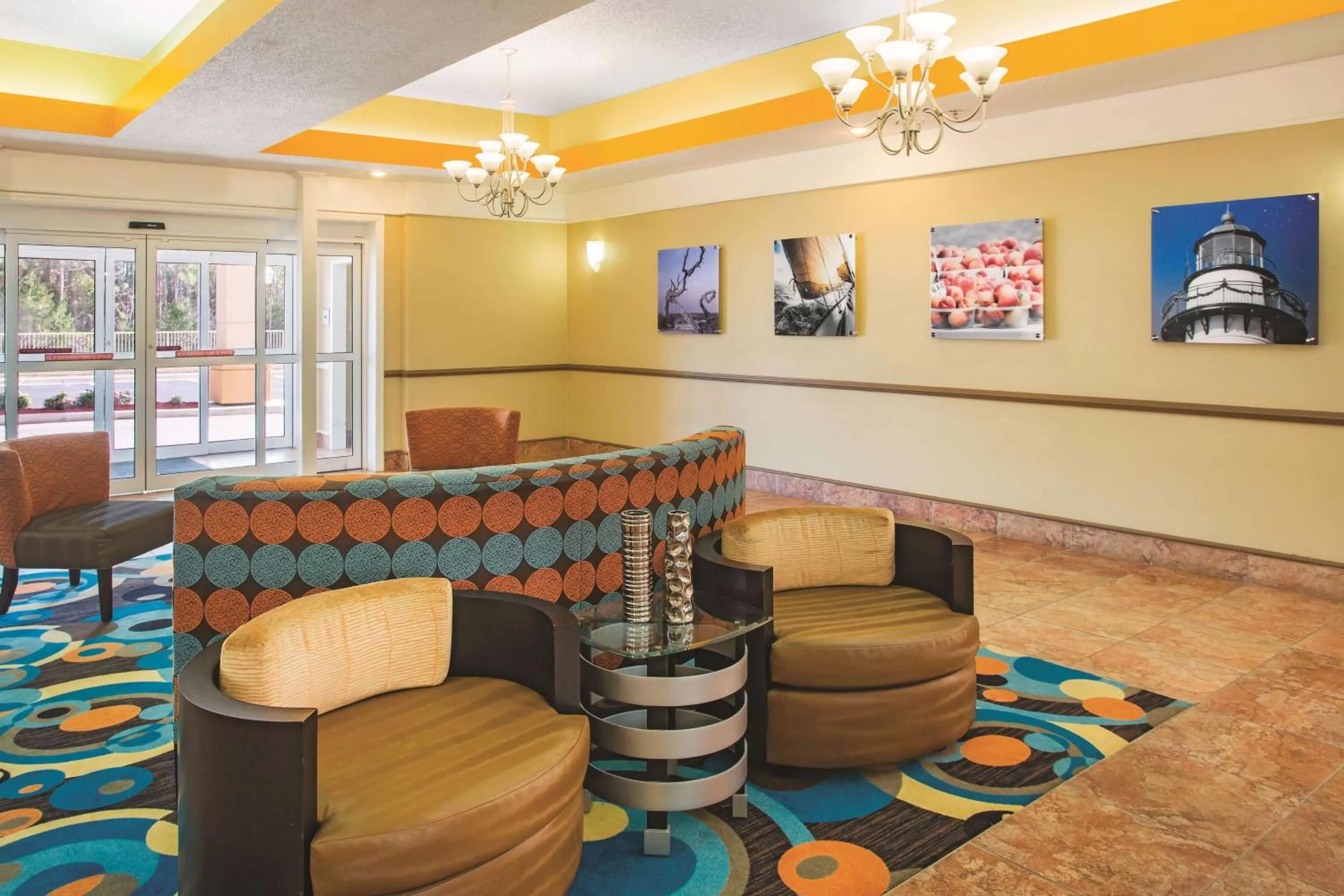 Lobby or reception in La Quinta by Wyndham Kingsland/Kings Bay Naval B
