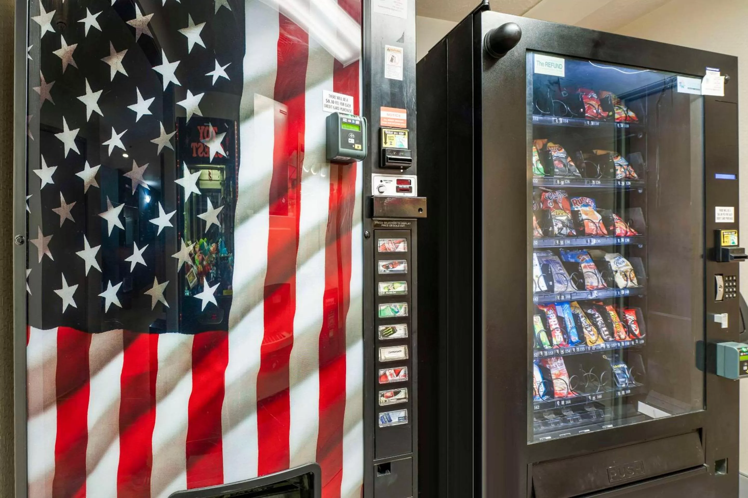 vending machine in Comfort Inn Edinburgh - Columbus