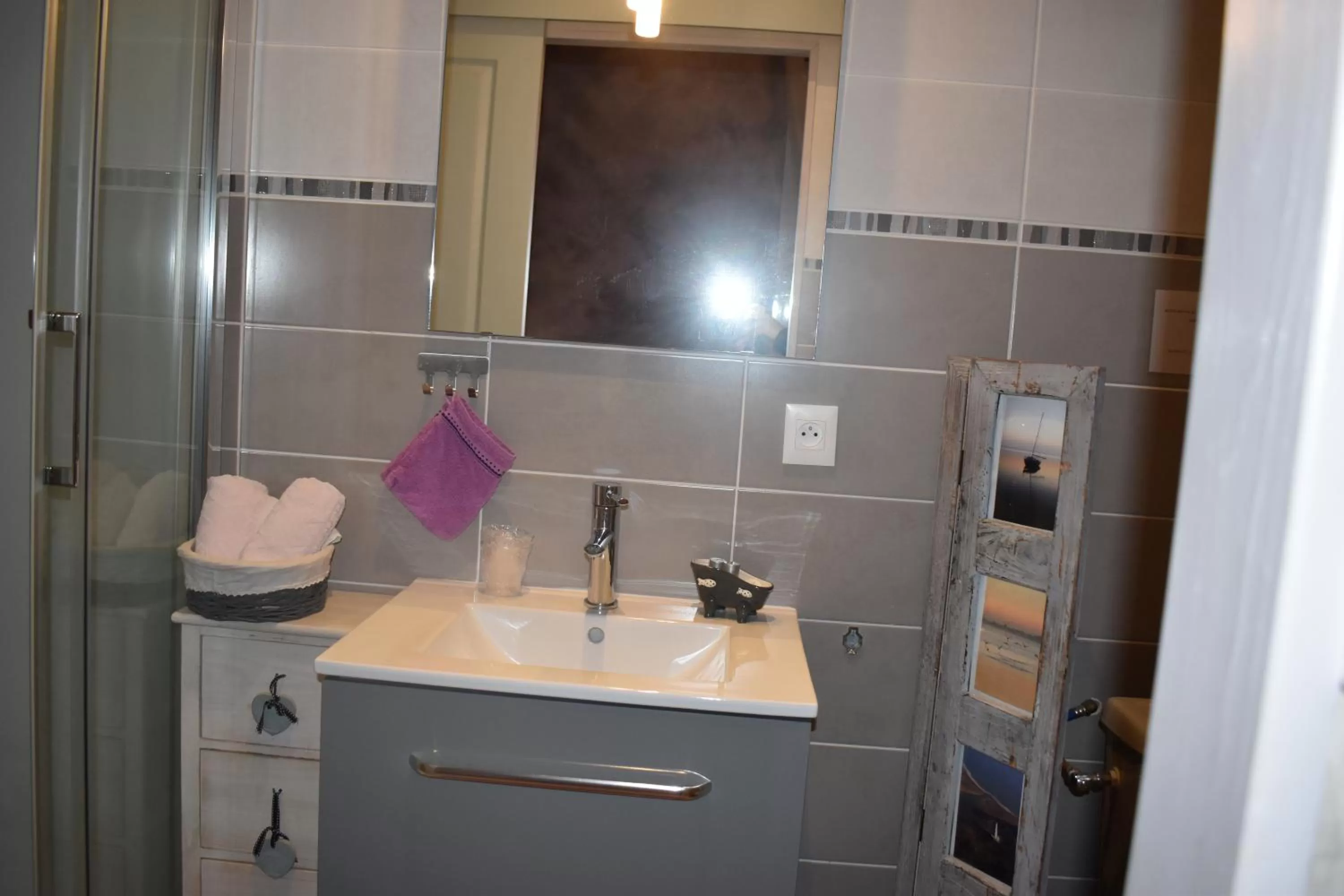 Bathroom in Chez Augustin