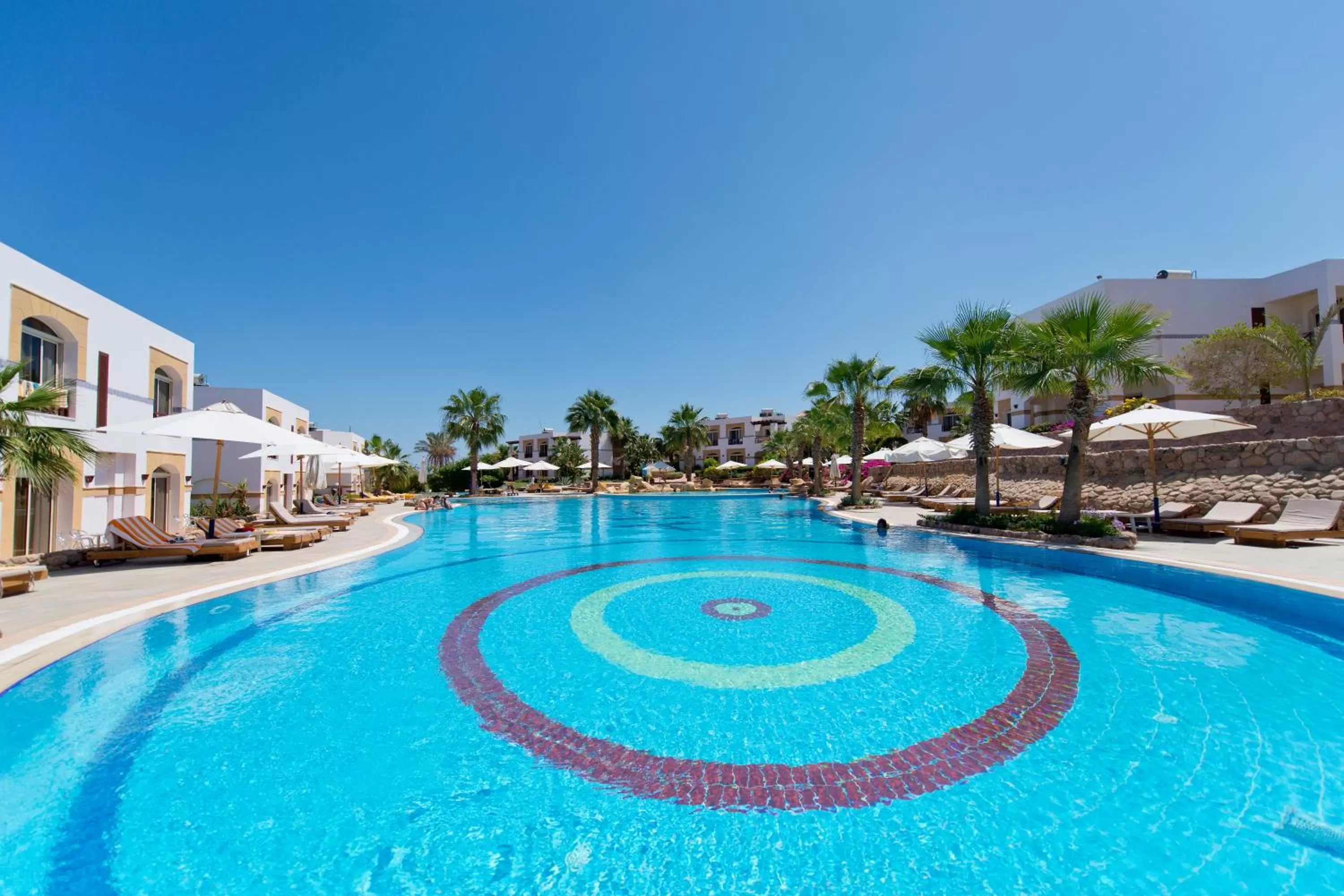 Swimming pool in Amphoras Blu Ultra-AI Adults Friendly