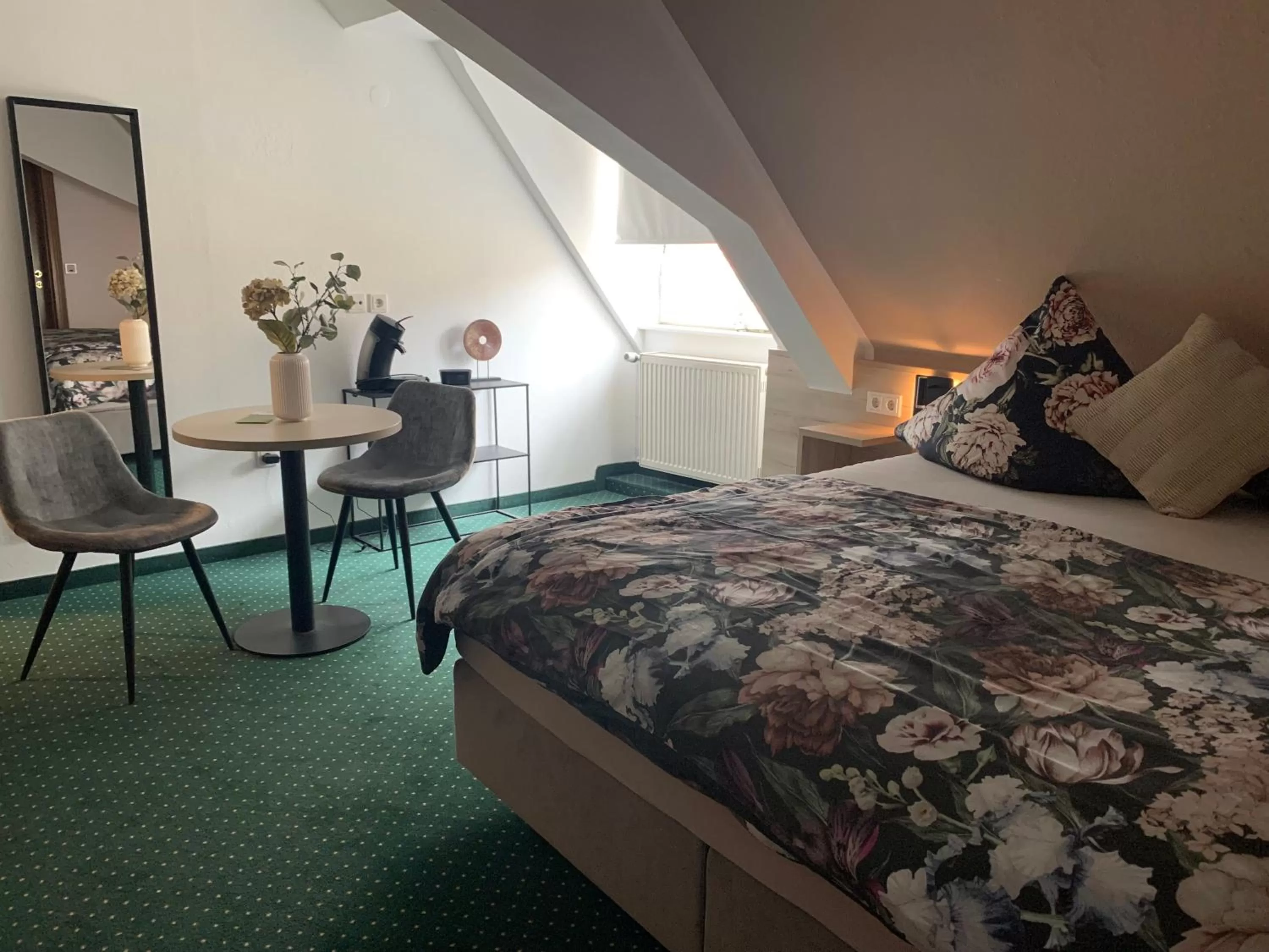 Bed in Hotel zur Post