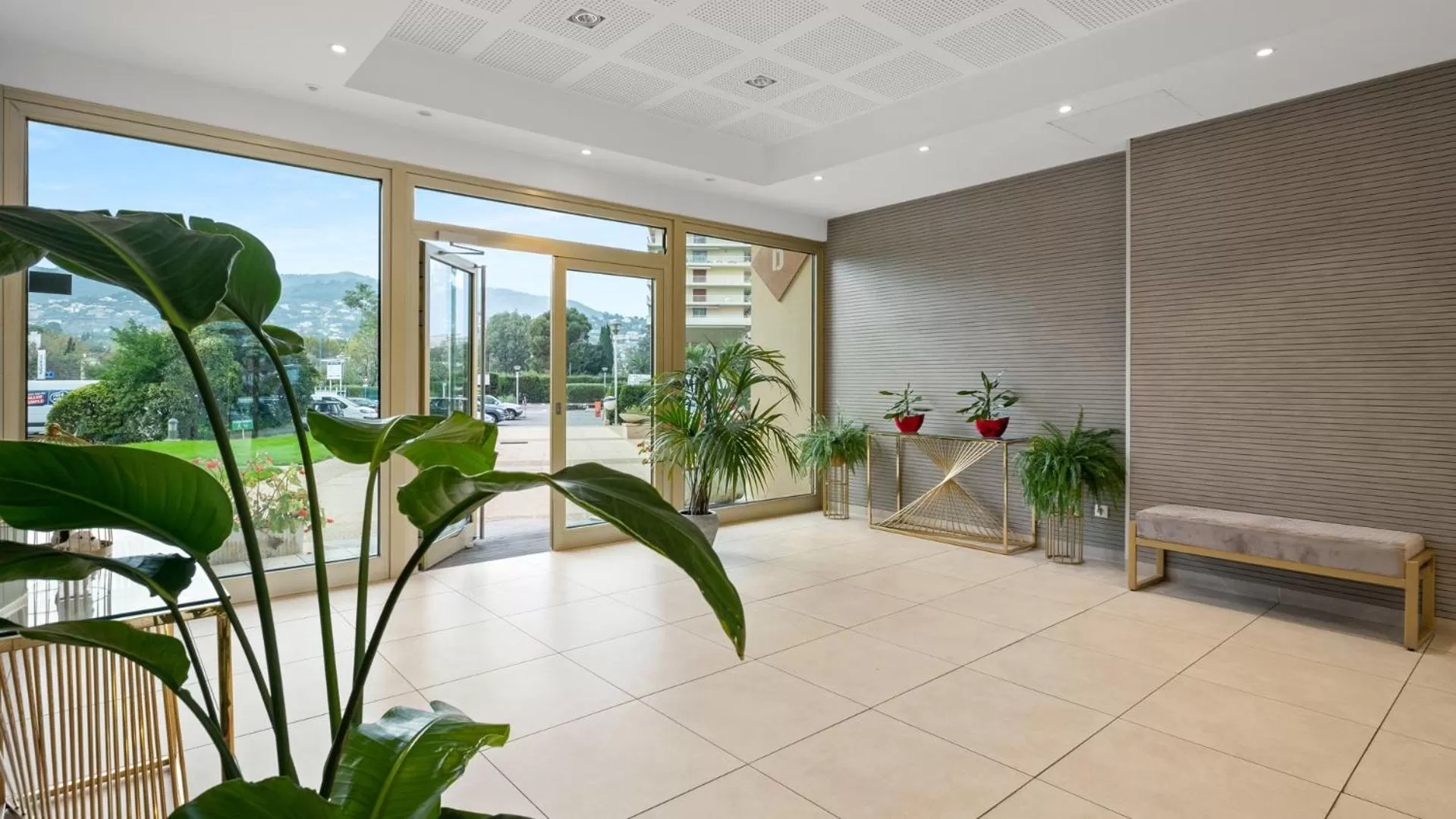 Cannes Marina Appart Hotel Mandelieu