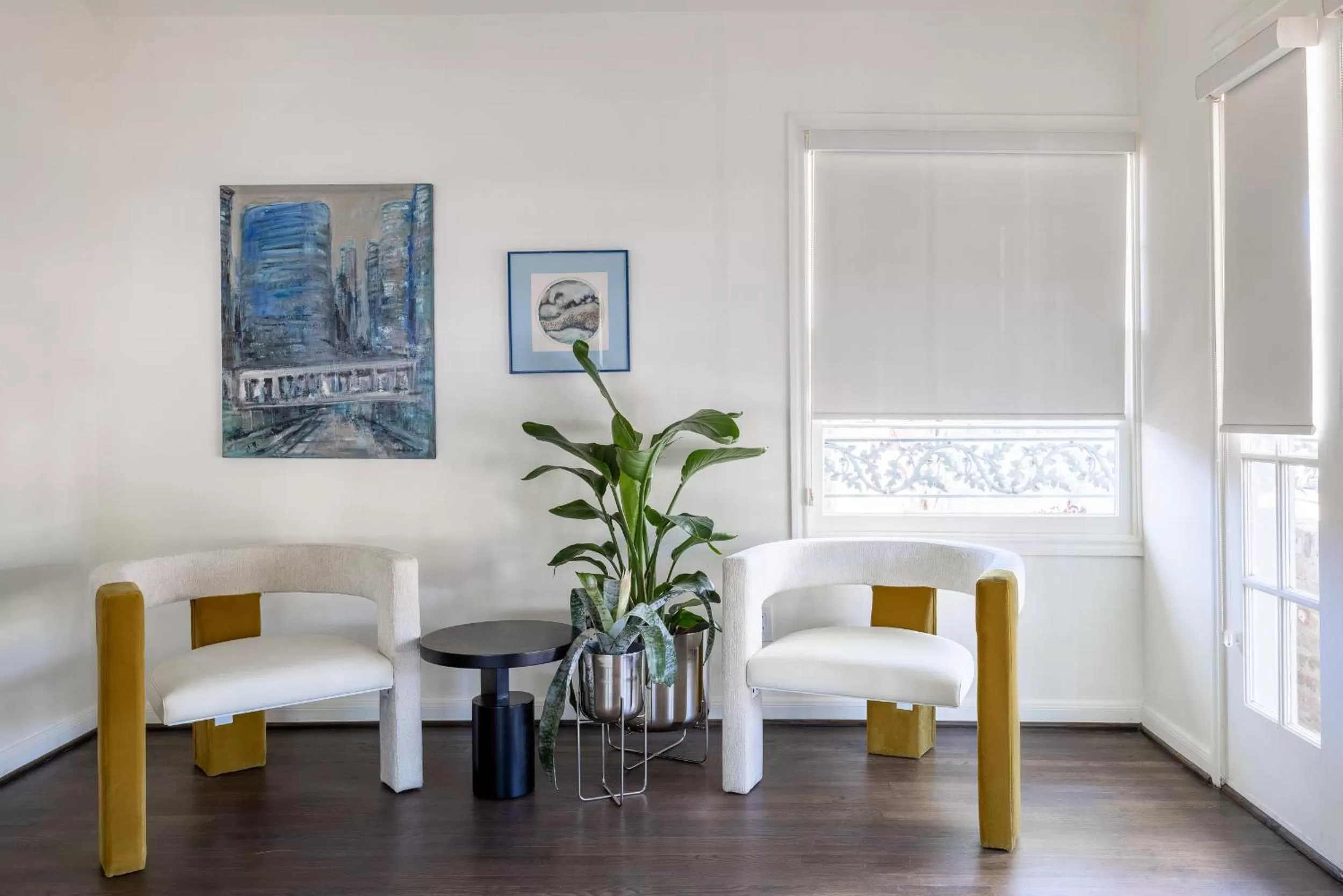 Bed in La Colombe d'Or Hotel