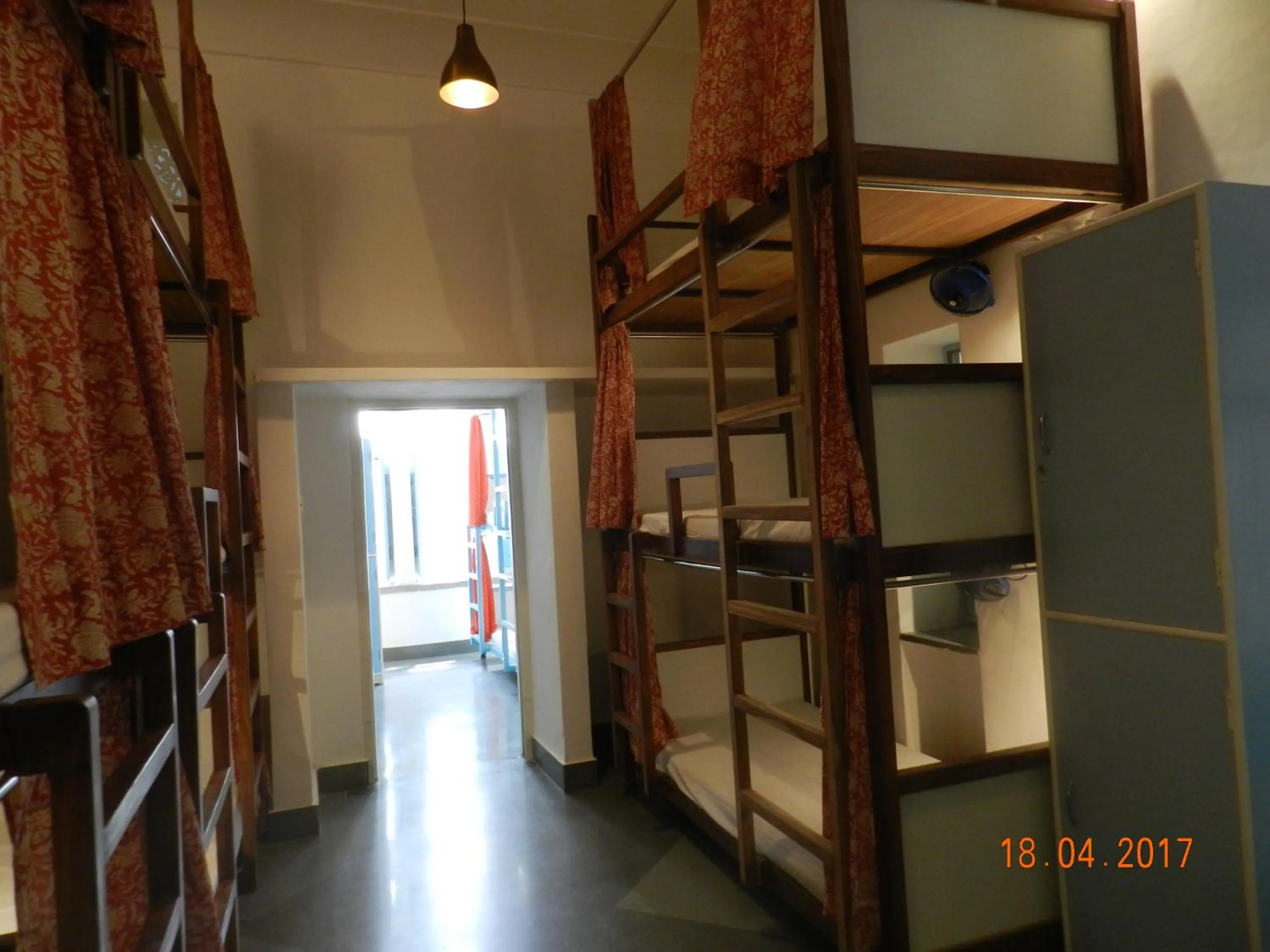 Photo of the whole room, Bed in Jaipur Jantar Hostel