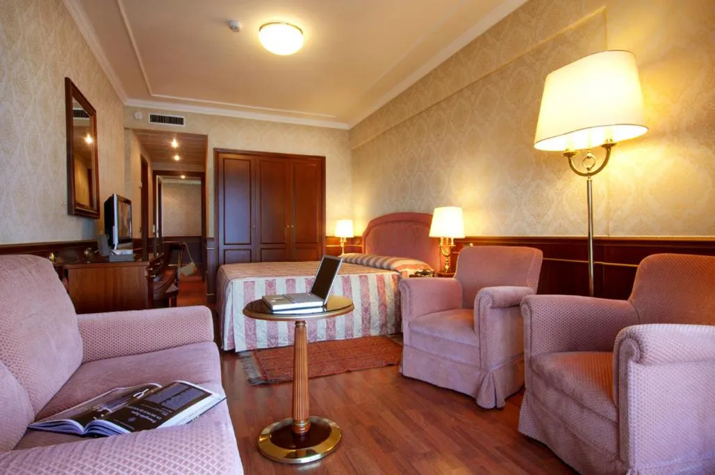 Photo of the whole room in Grand Hotel Dino