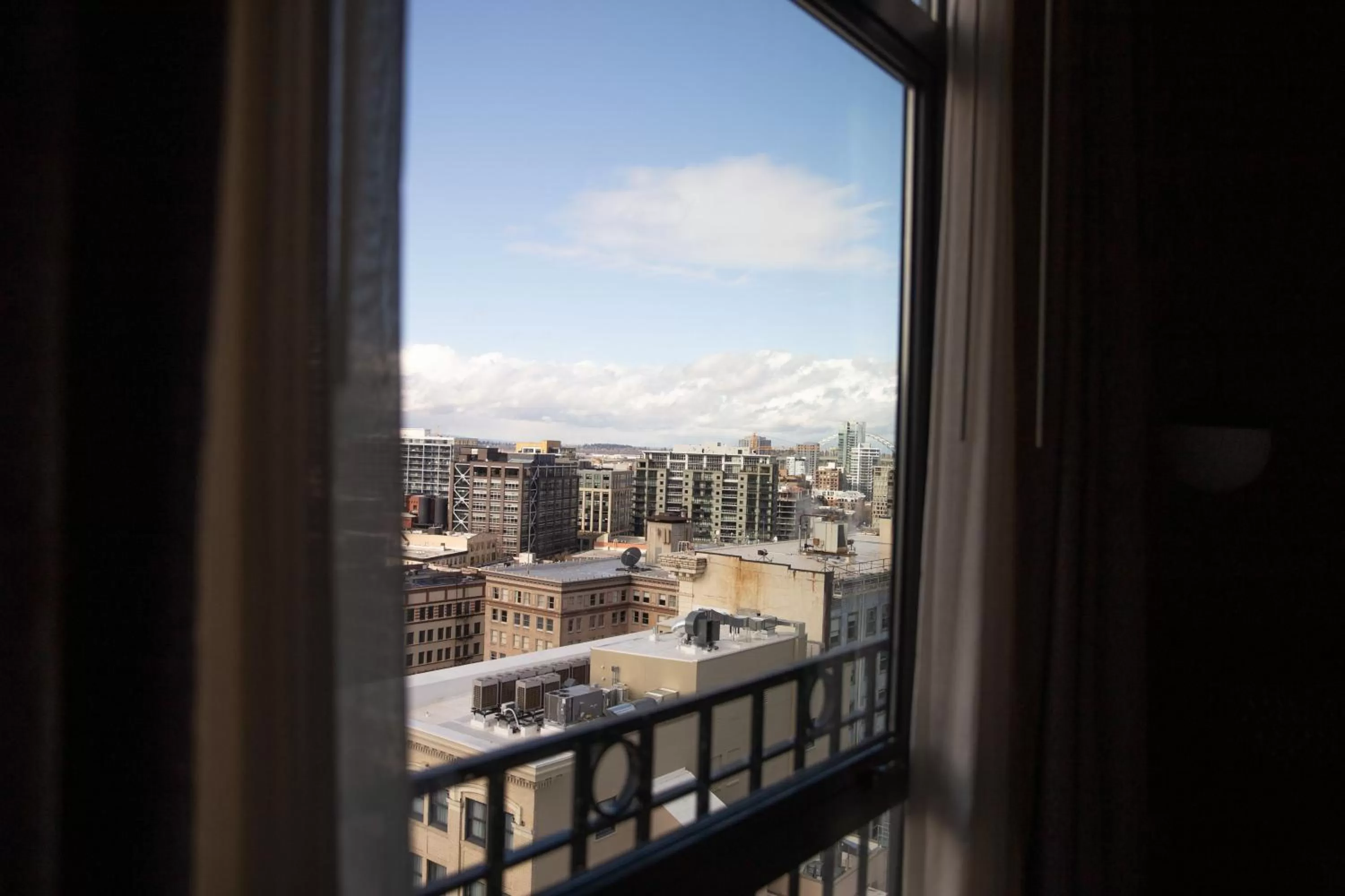 View (from property/room) in Dossier