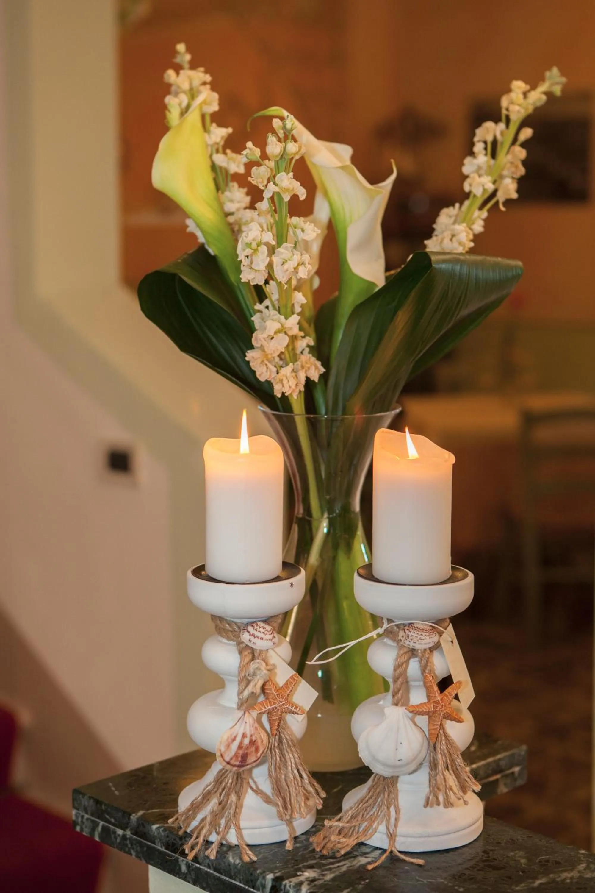 Logo/Certificate/Sign in Albergo La Lampara