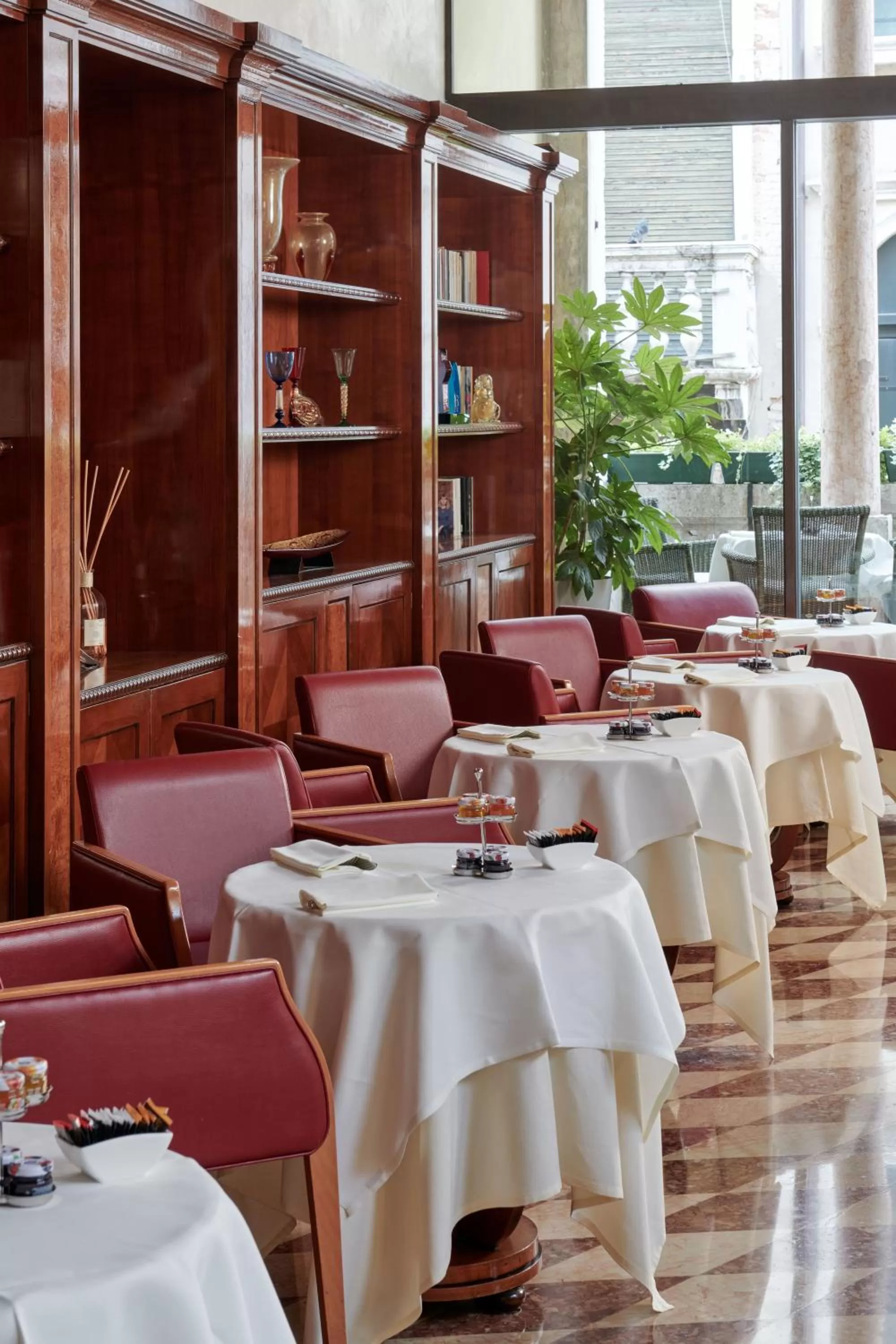 Breakfast in Hotel Donà Palace