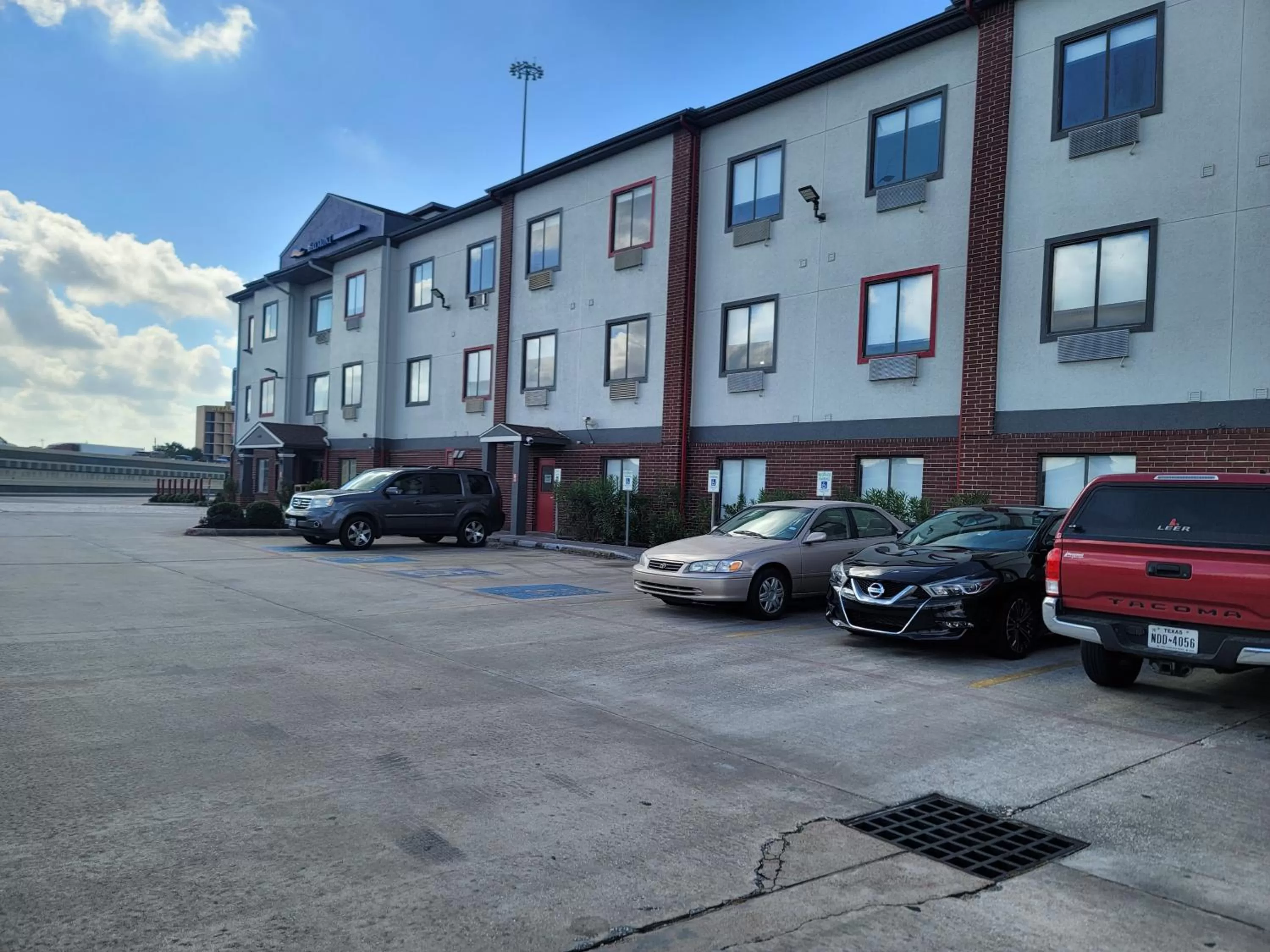 Property building in Baymont by Wyndham Houston Brookhollow