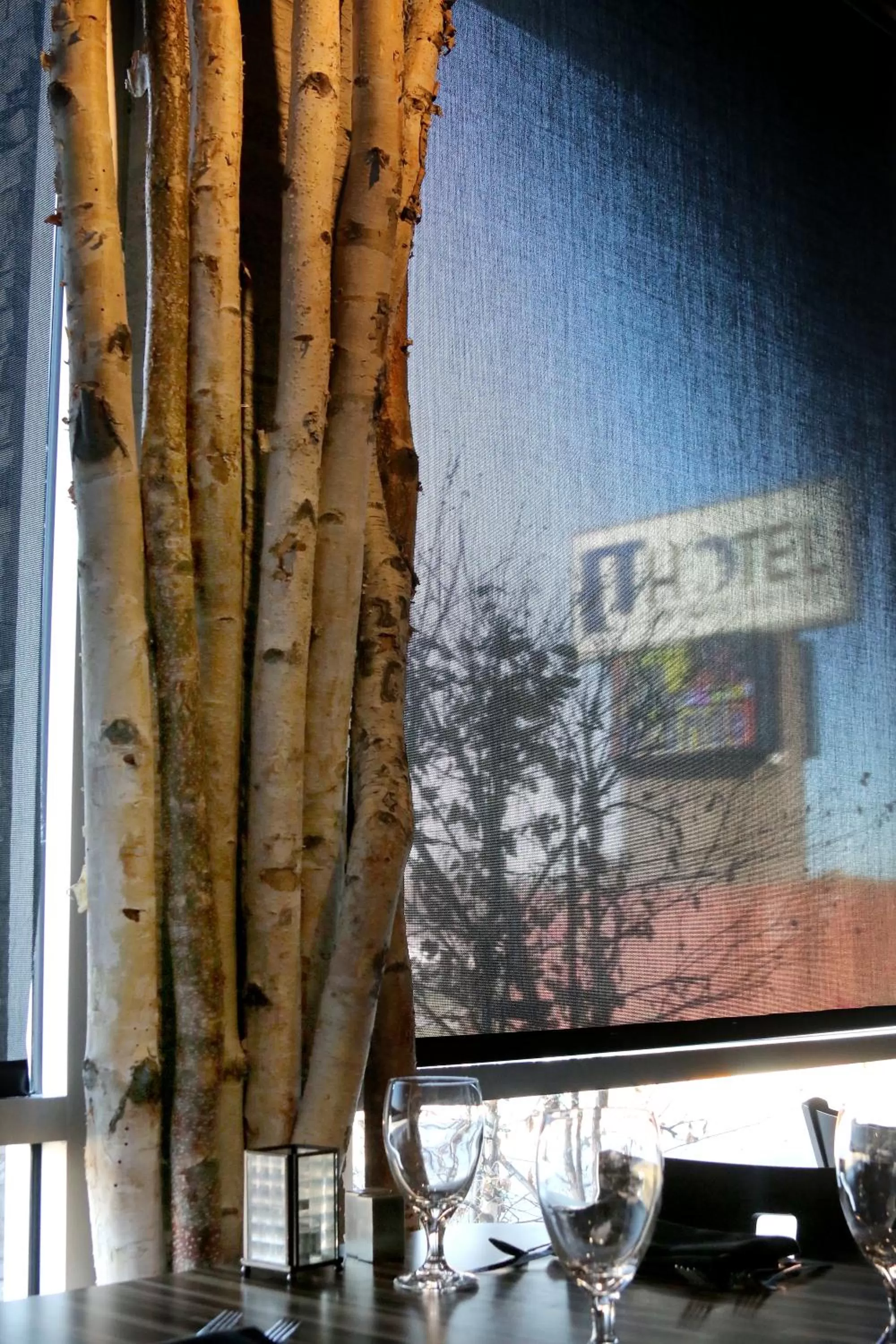 Food and drinks in Unique Suites Hotel