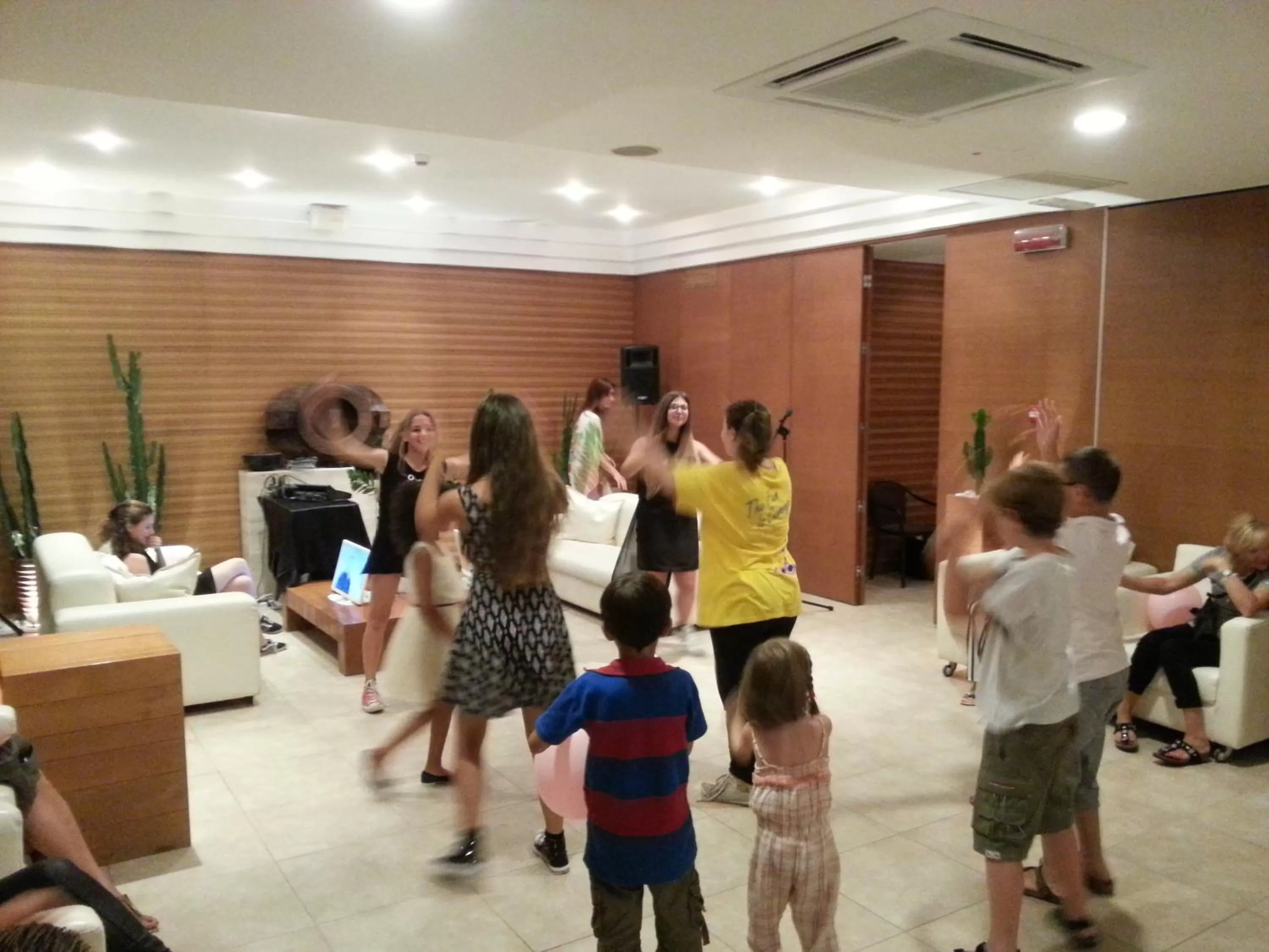 Evening entertainment in AmbientHotels Panoramic