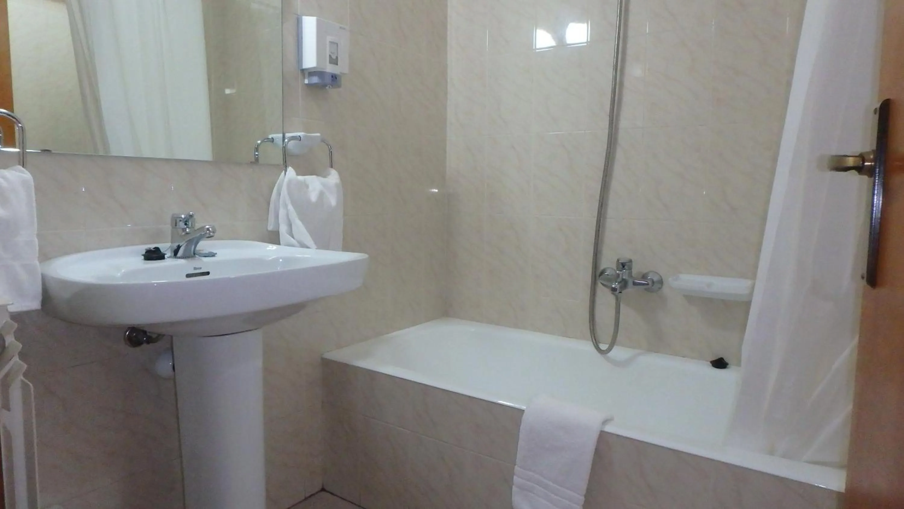 Bathroom in Xalet Besolí