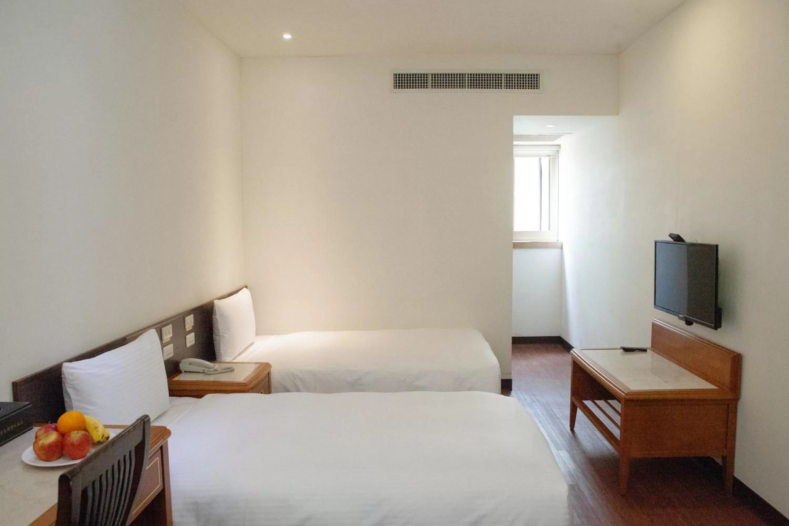 Photo of the whole room in YUAI FU HAO Hotel