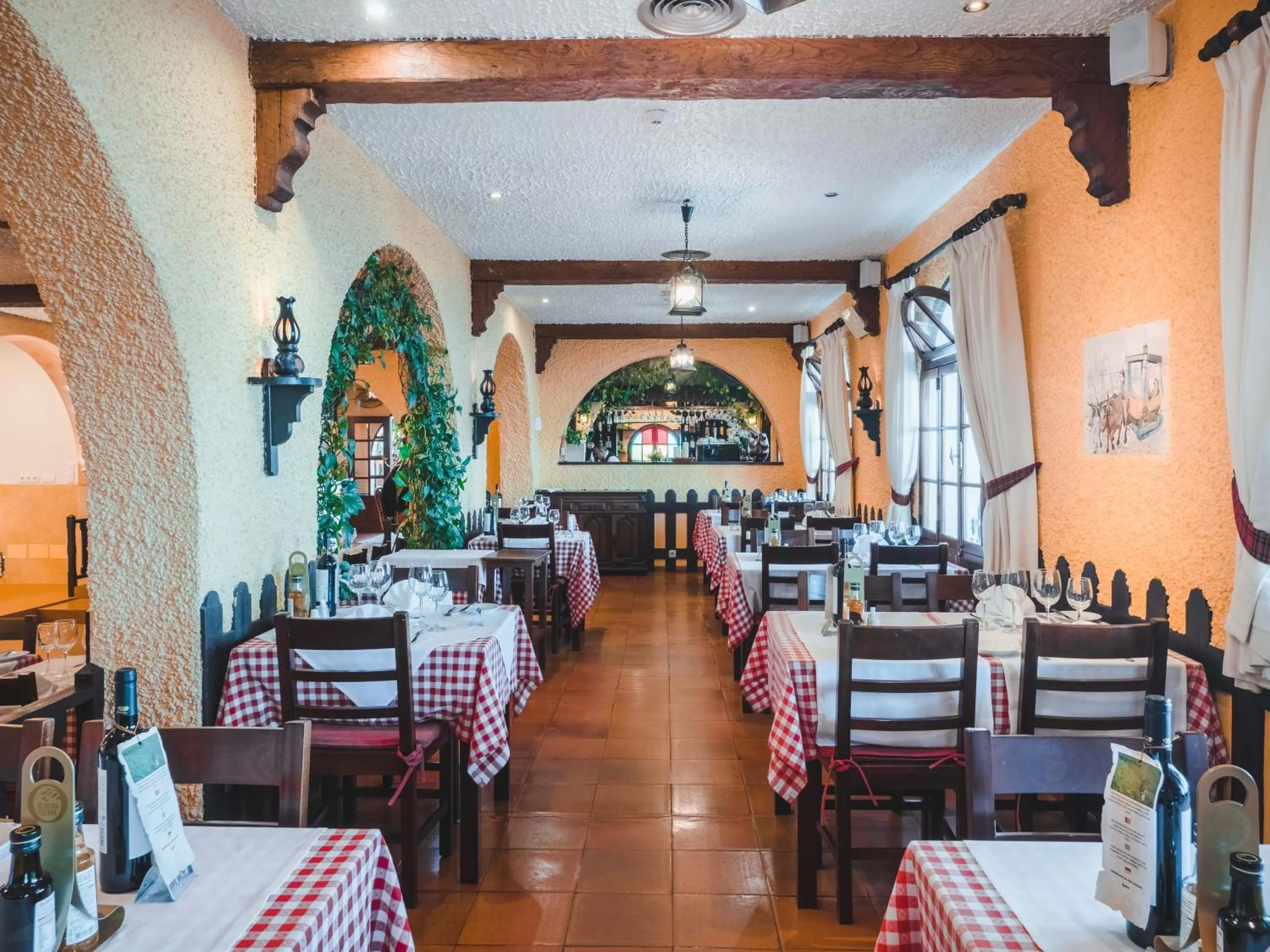 Restaurant/places to eat in Ocean Gardens