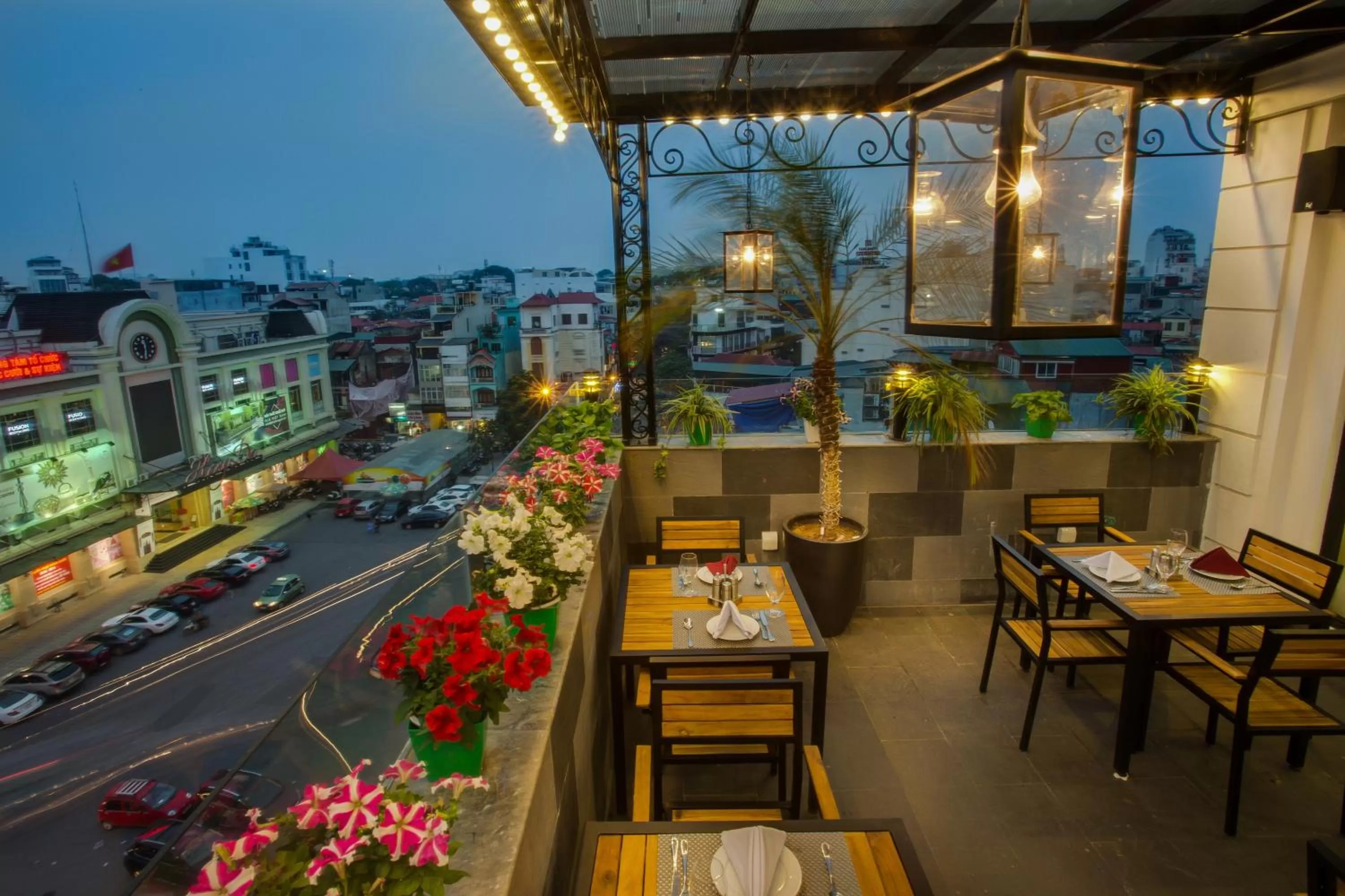Balcony/Terrace in Hanoi Marvellous Hotel & Spa