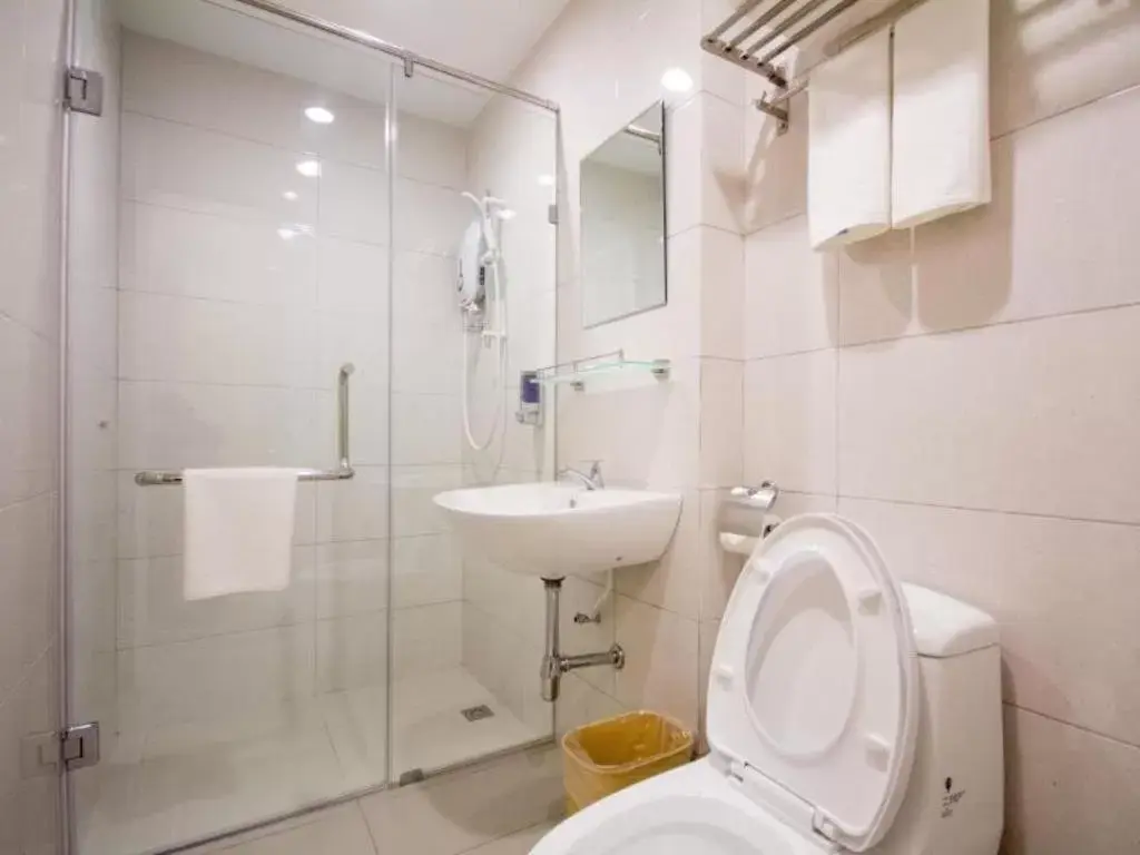 Family Room in 118 Hotel Macalister Family Room in 118 Hotel Macalister