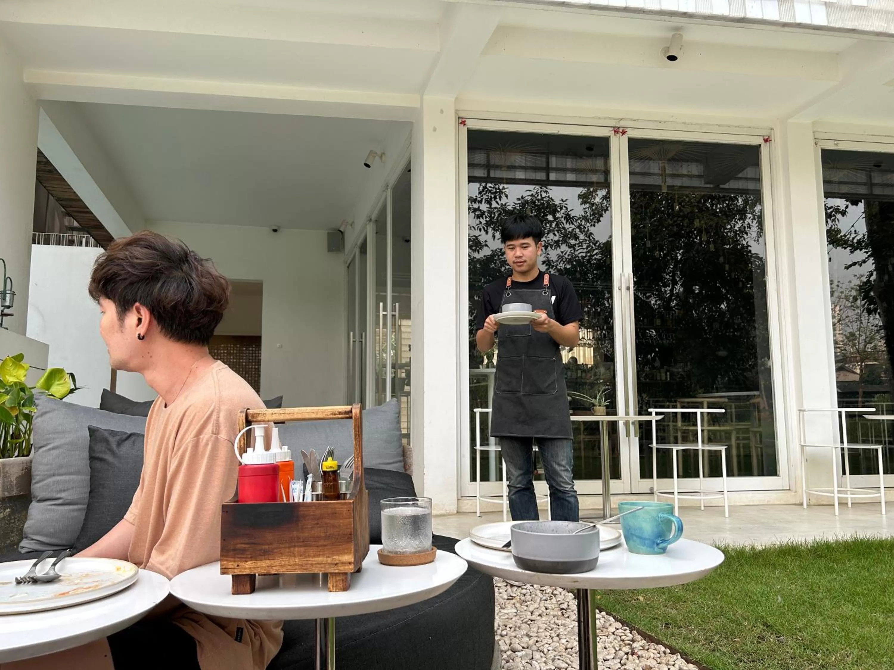 Restaurant/places to eat in Little Shelter Hotel Chiangmai