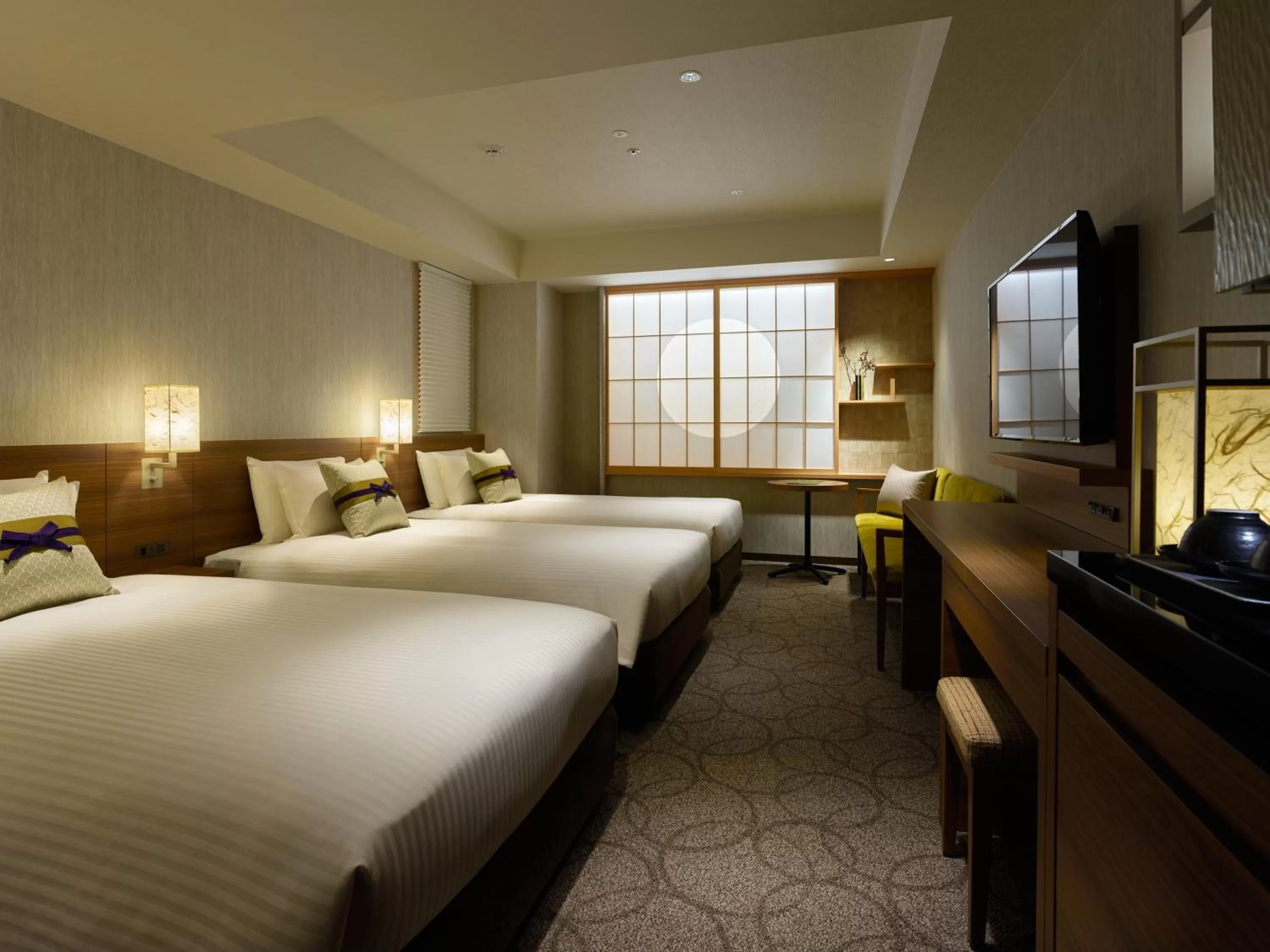 Photo of the whole room, Bed in Mitsui Garden Hotel Kyoto Station