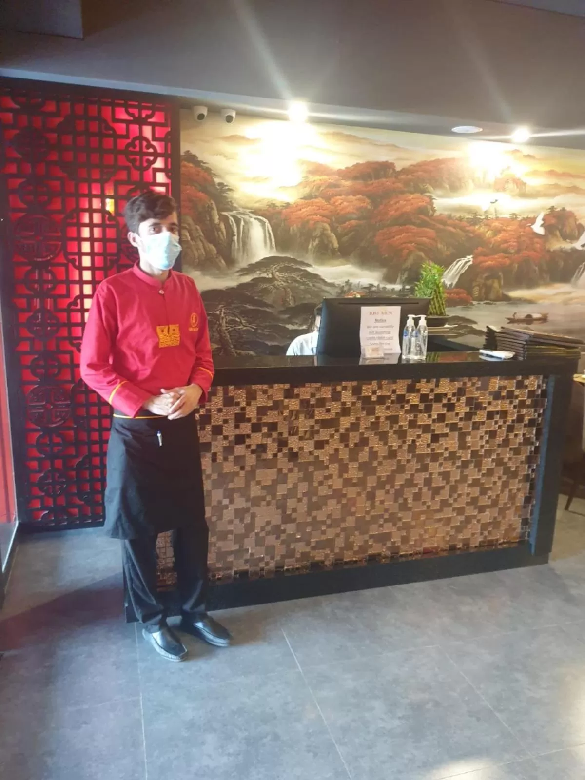 Restaurant/places to eat in SPACE Luxury Rental Suites