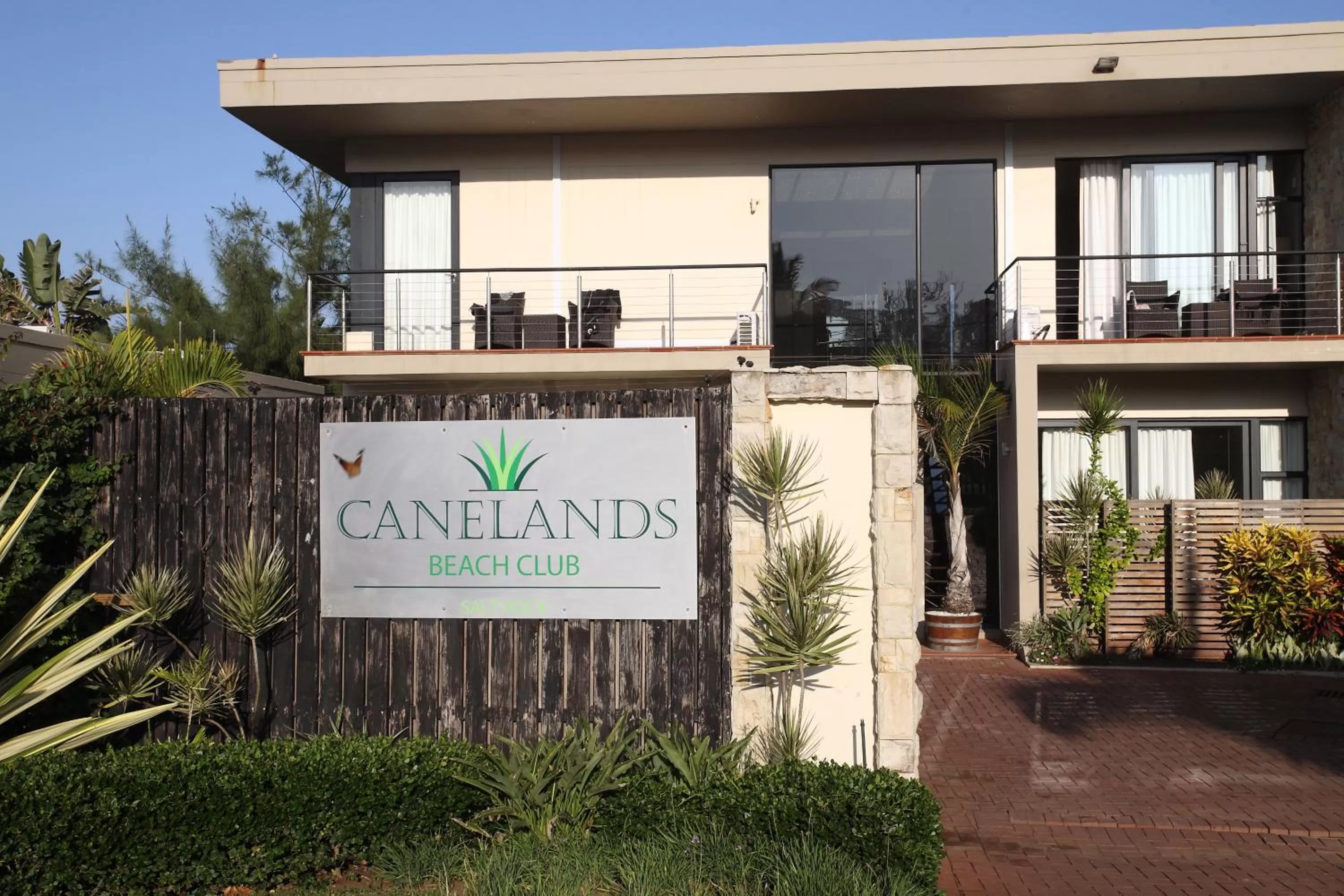 Facade/entrance in Canelands Beach Club