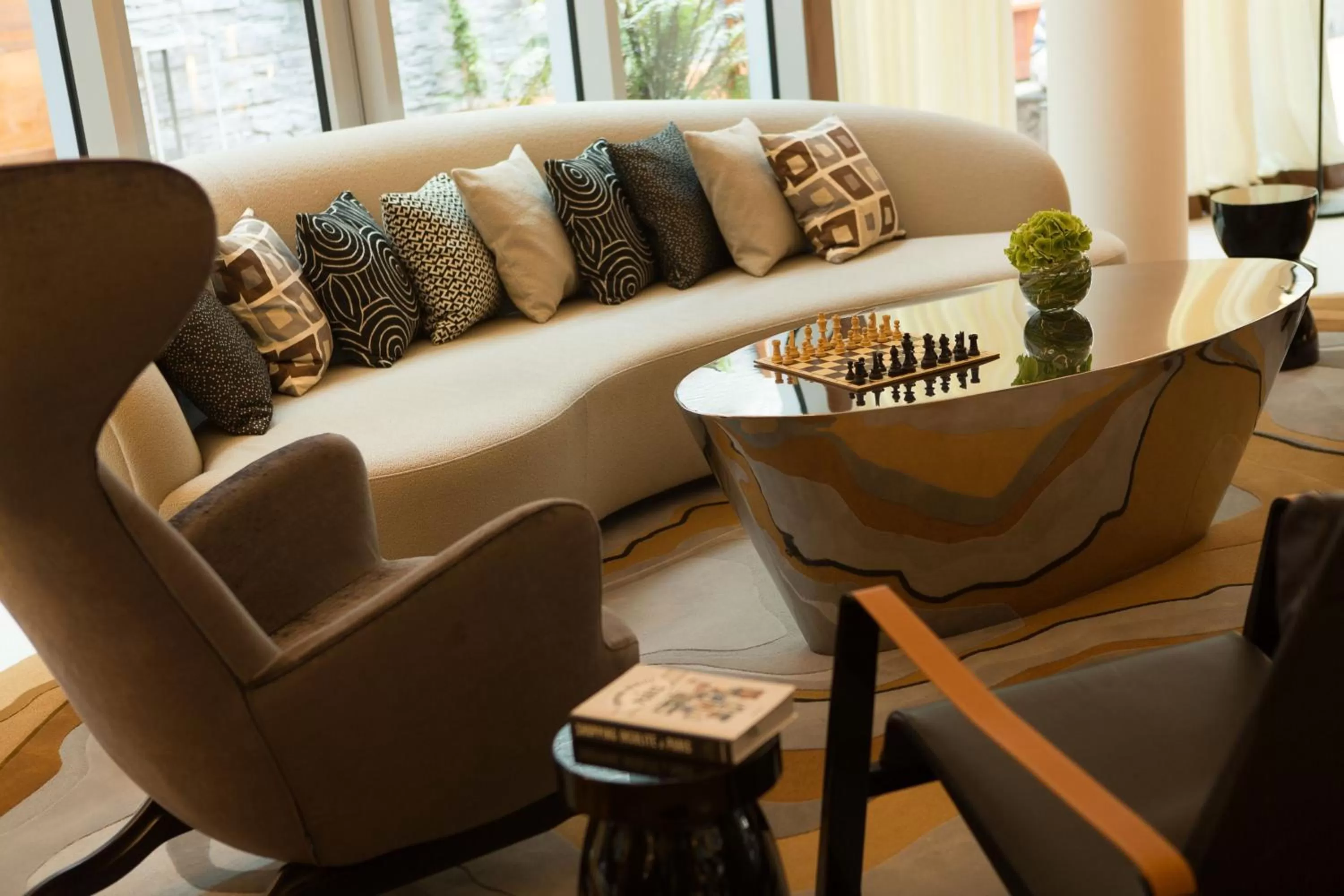 Restaurant/places to eat in Renaissance Paris Republique Hotel & Spa