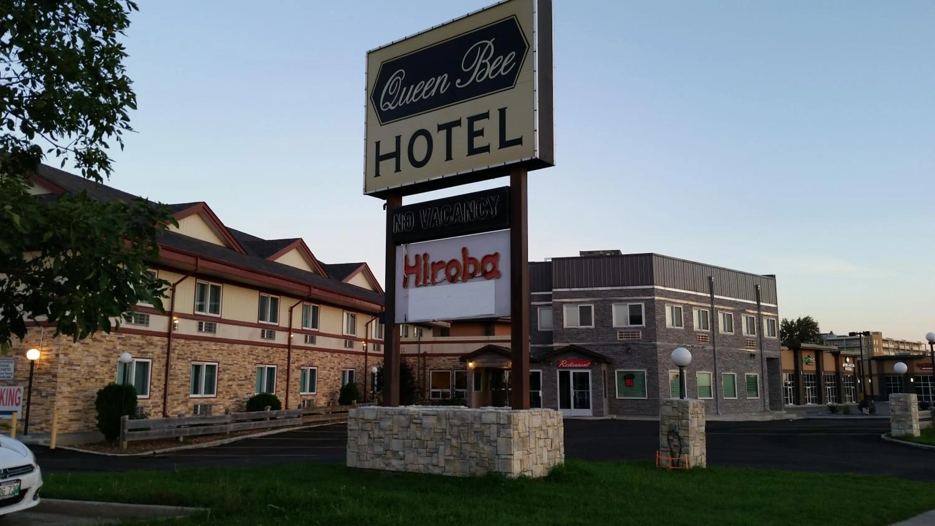 Property building in Queen Bee Hotel