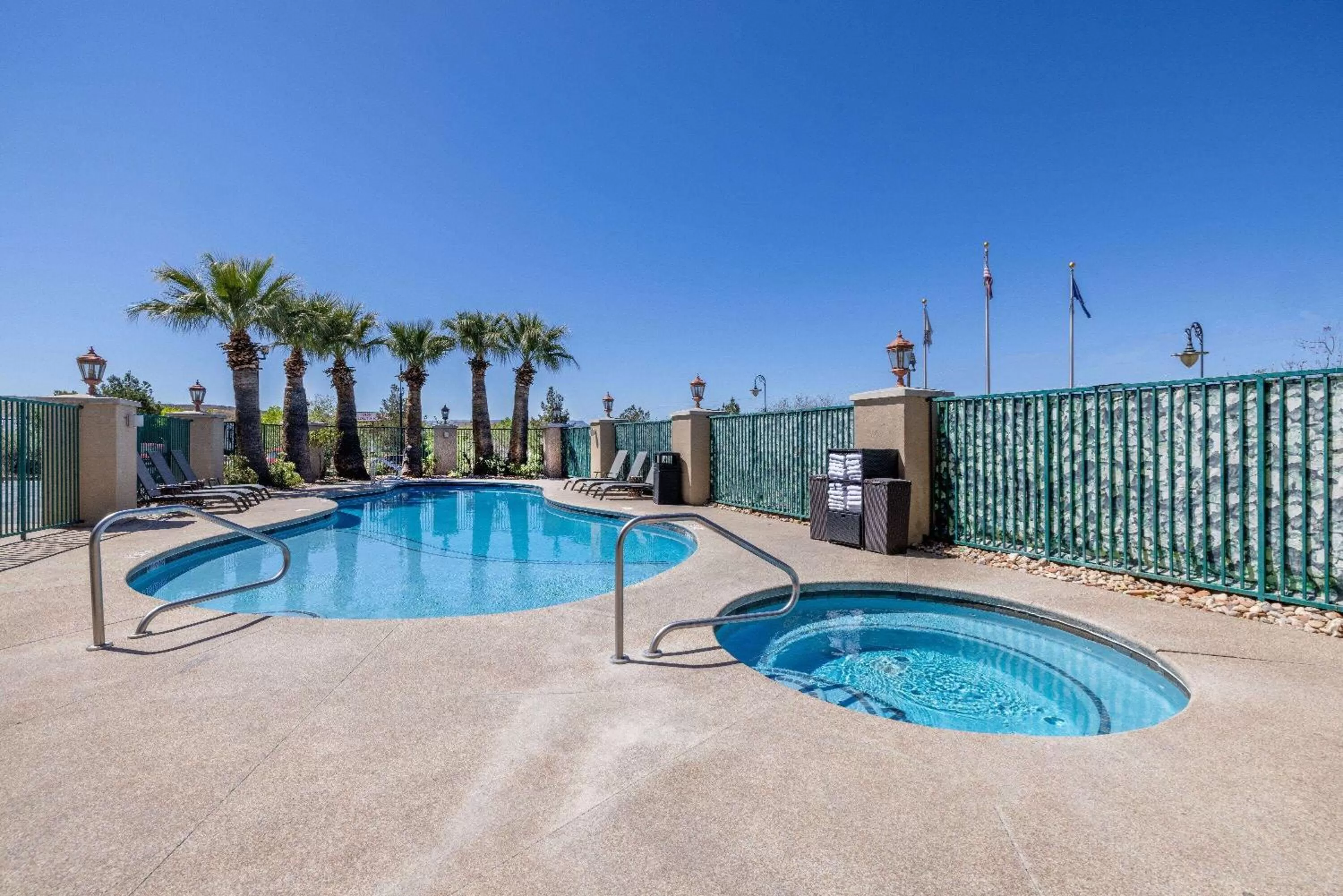 Swimming pool in La Quinta by Wyndham St. George