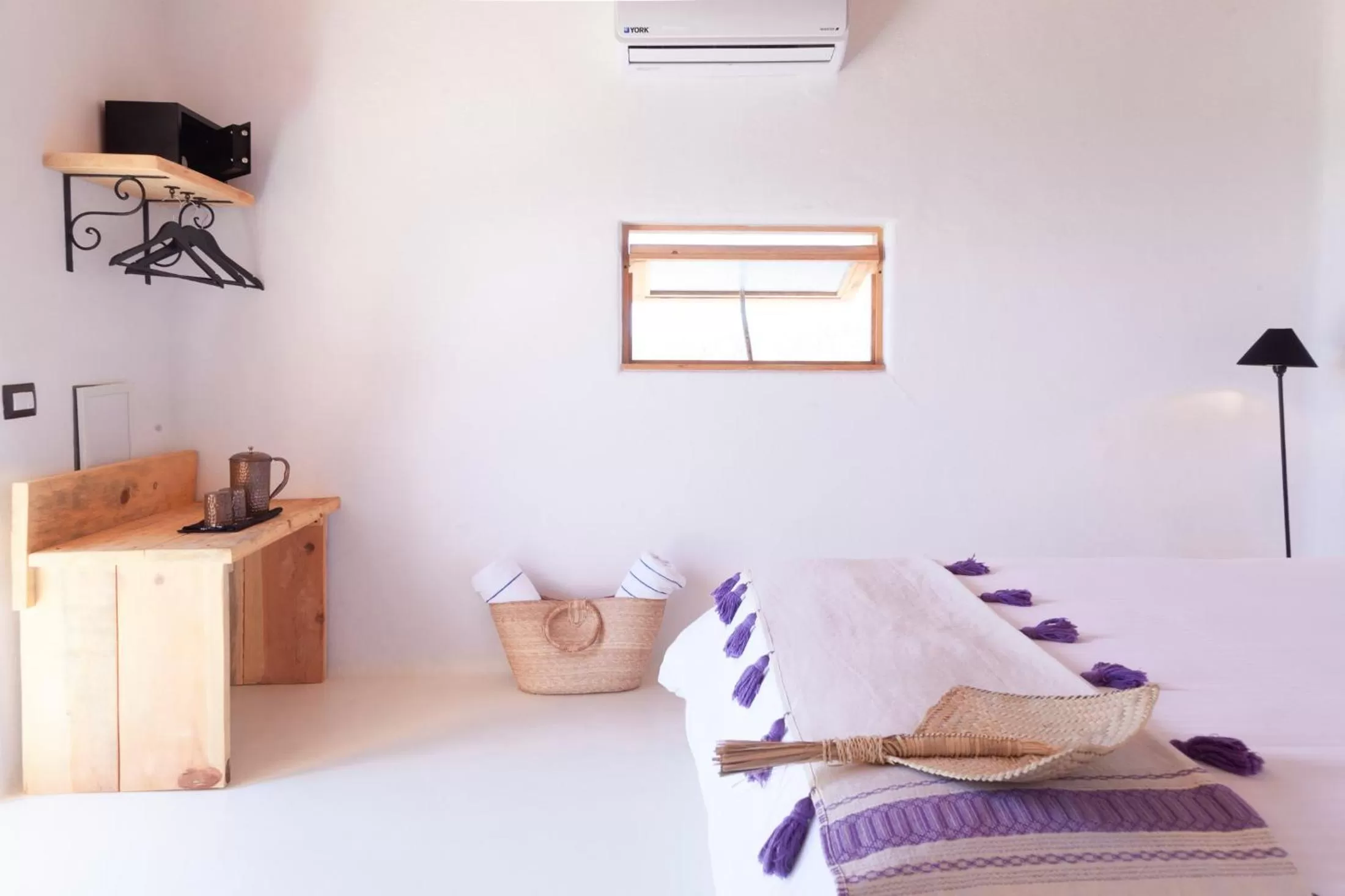 Bed in The White Lodge