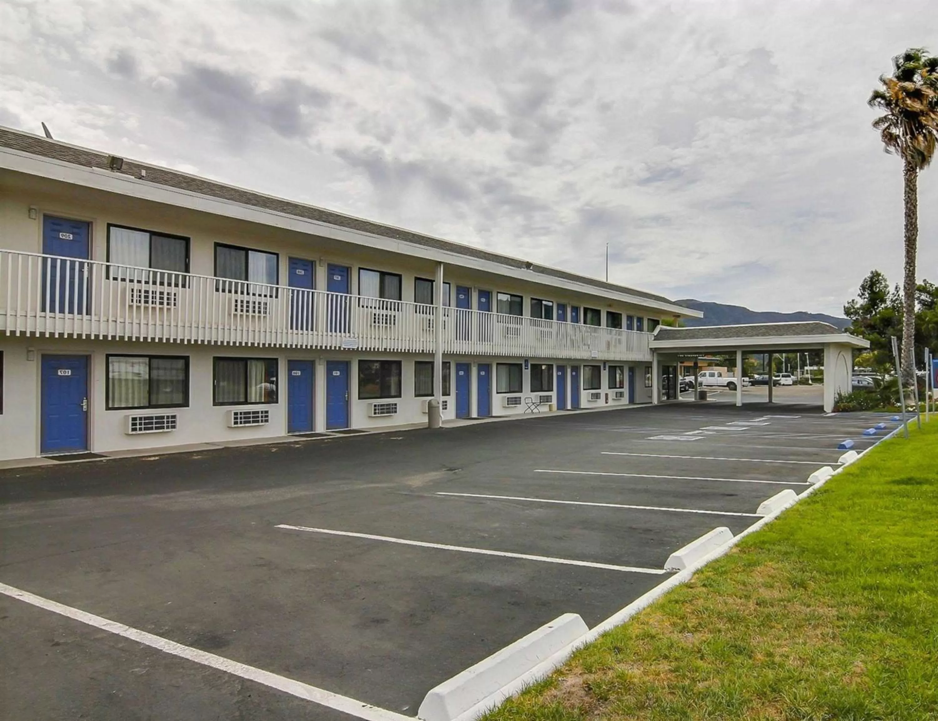 Property building in Motel 6-Buellton, CA - Solvang Area