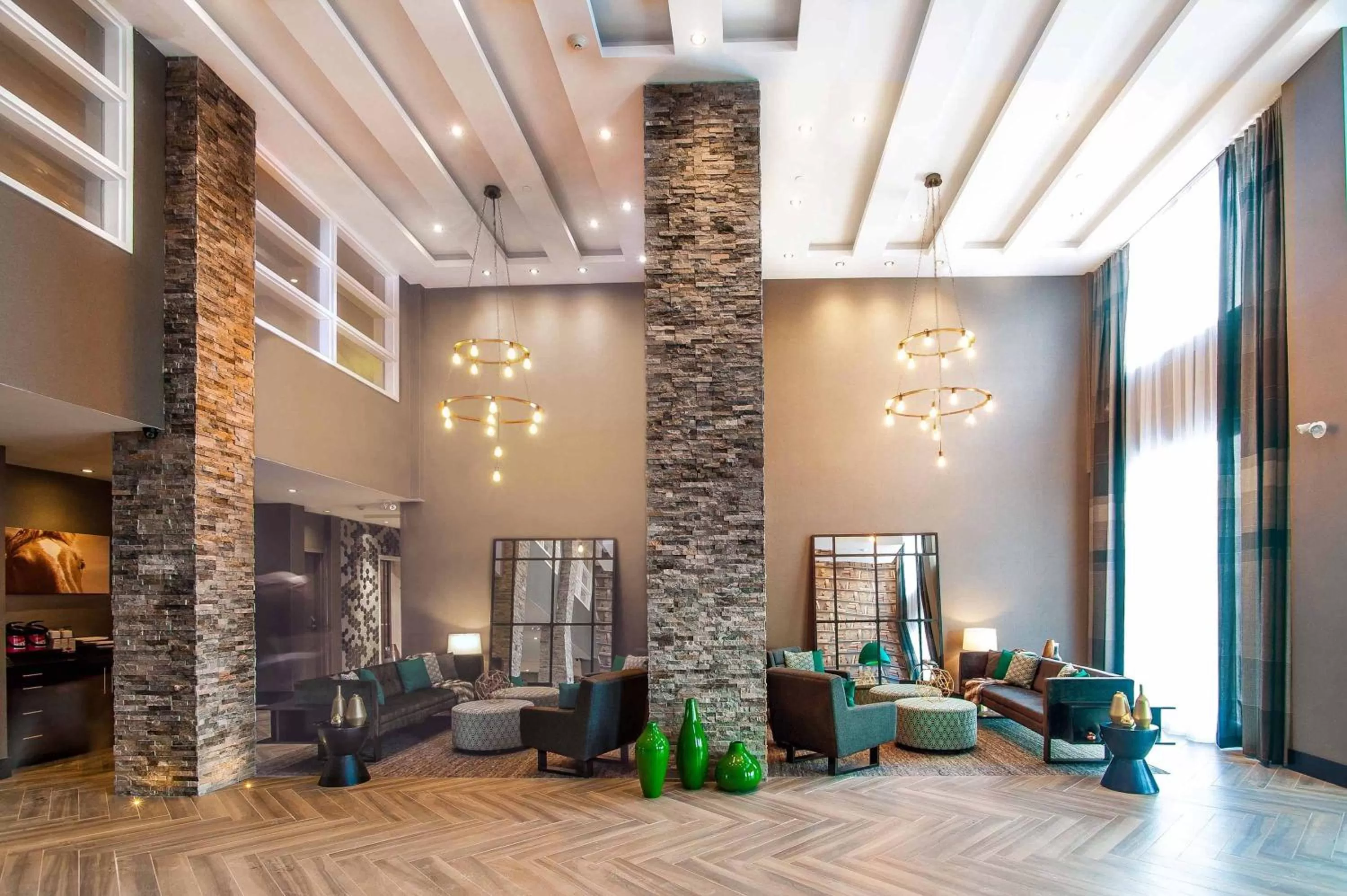 Lobby or reception in Sandman Hotel Oakville