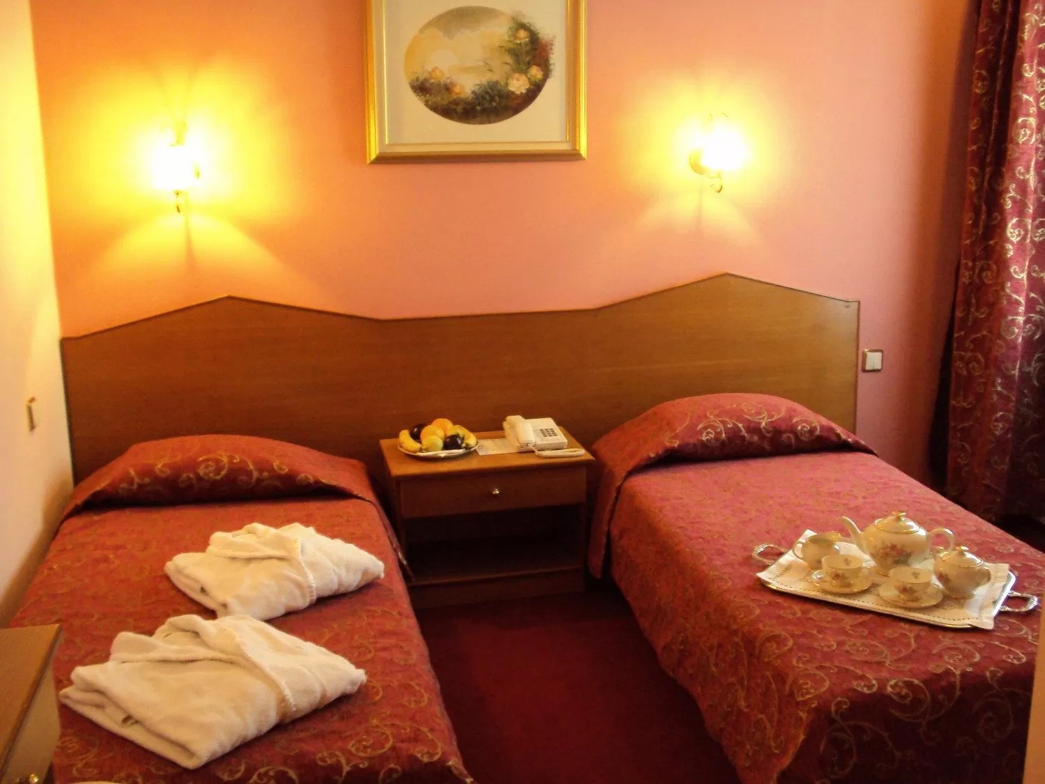 Bed in Astoria Hotel Traditional