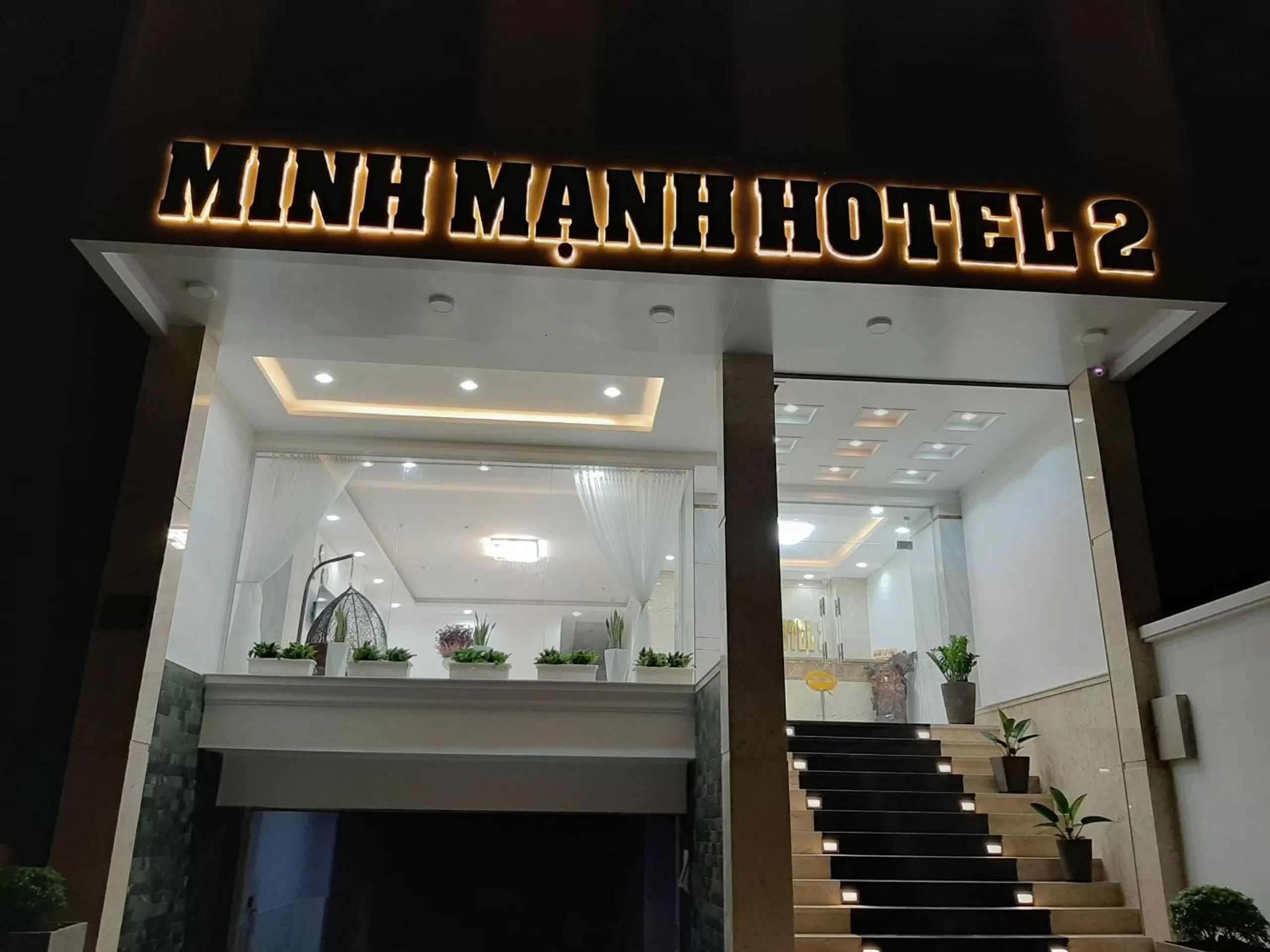 Facade/entrance in Minh Manh Hotel 2
