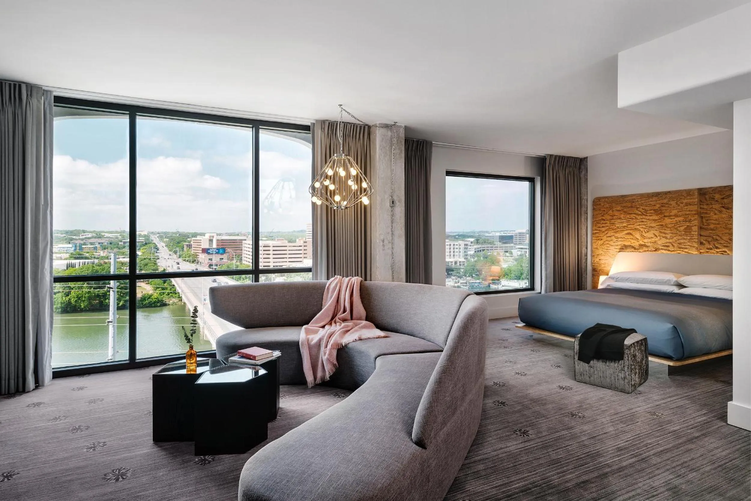 Photo of the whole room in The LINE Austin