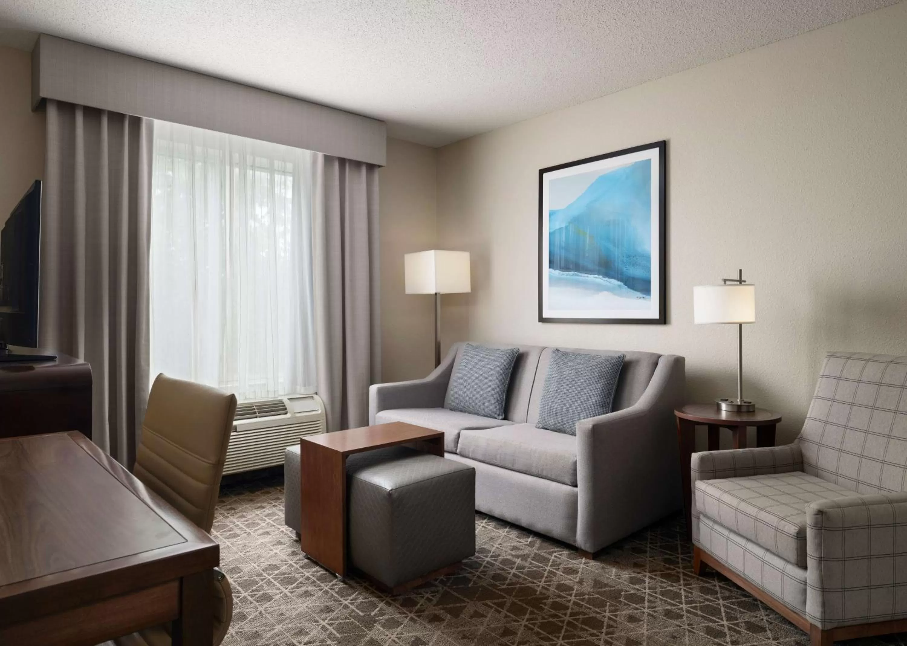 Living room in Homewood Suites by Hilton Somerset