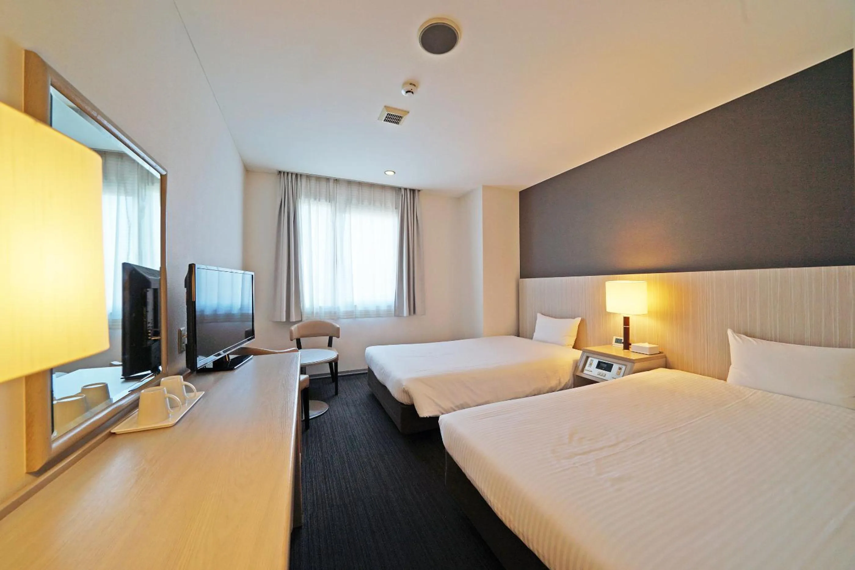 Photo of the whole room, Bed in Chisun Hotel Kamata