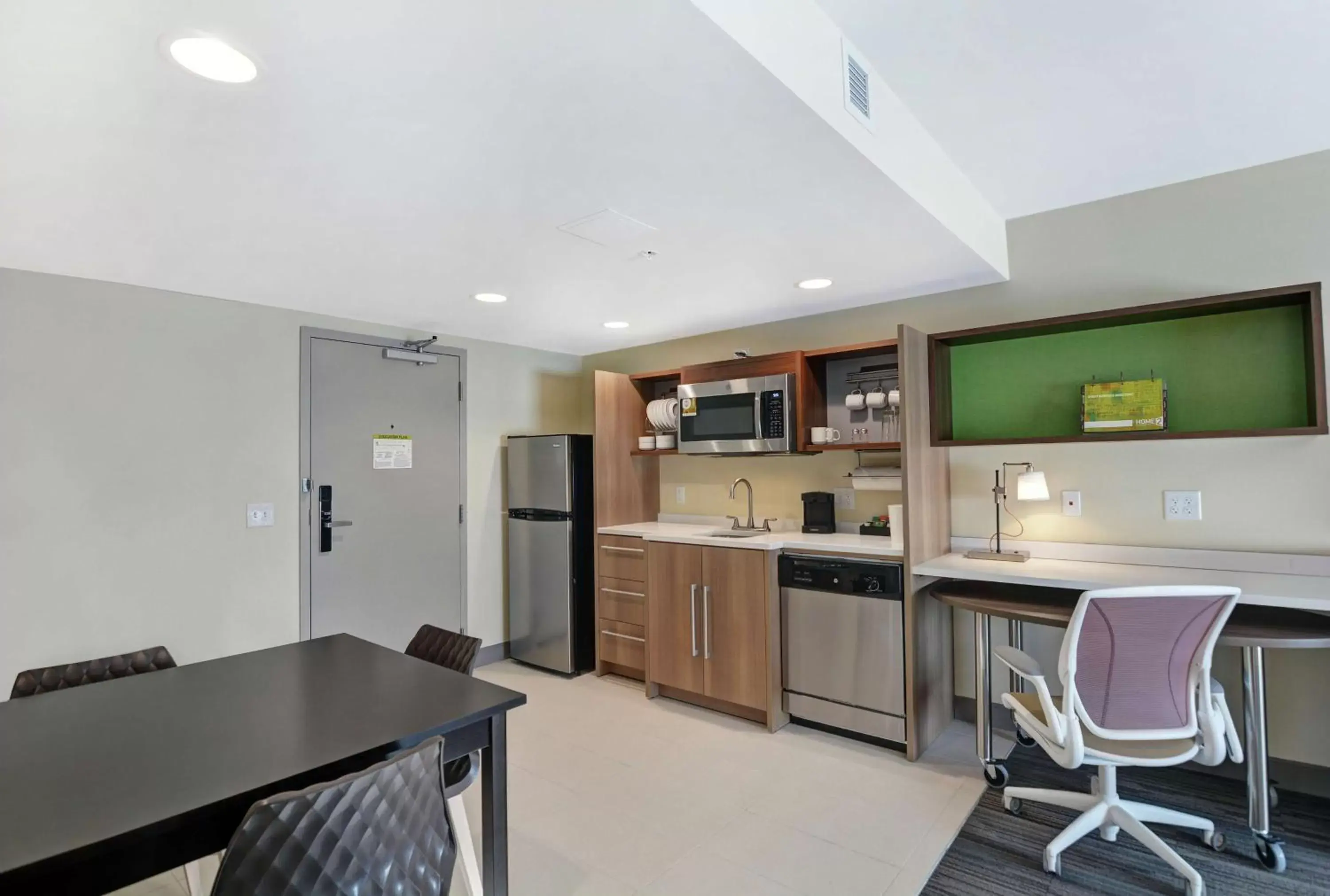 One-Bedroom King Suite - Non-Smoking in Home2 Suites By Hilton Clarksville Louisville North One-Bedroom King Suite - Non-Smoking in Home2 Suites By Hilton Clarksville Louisville North