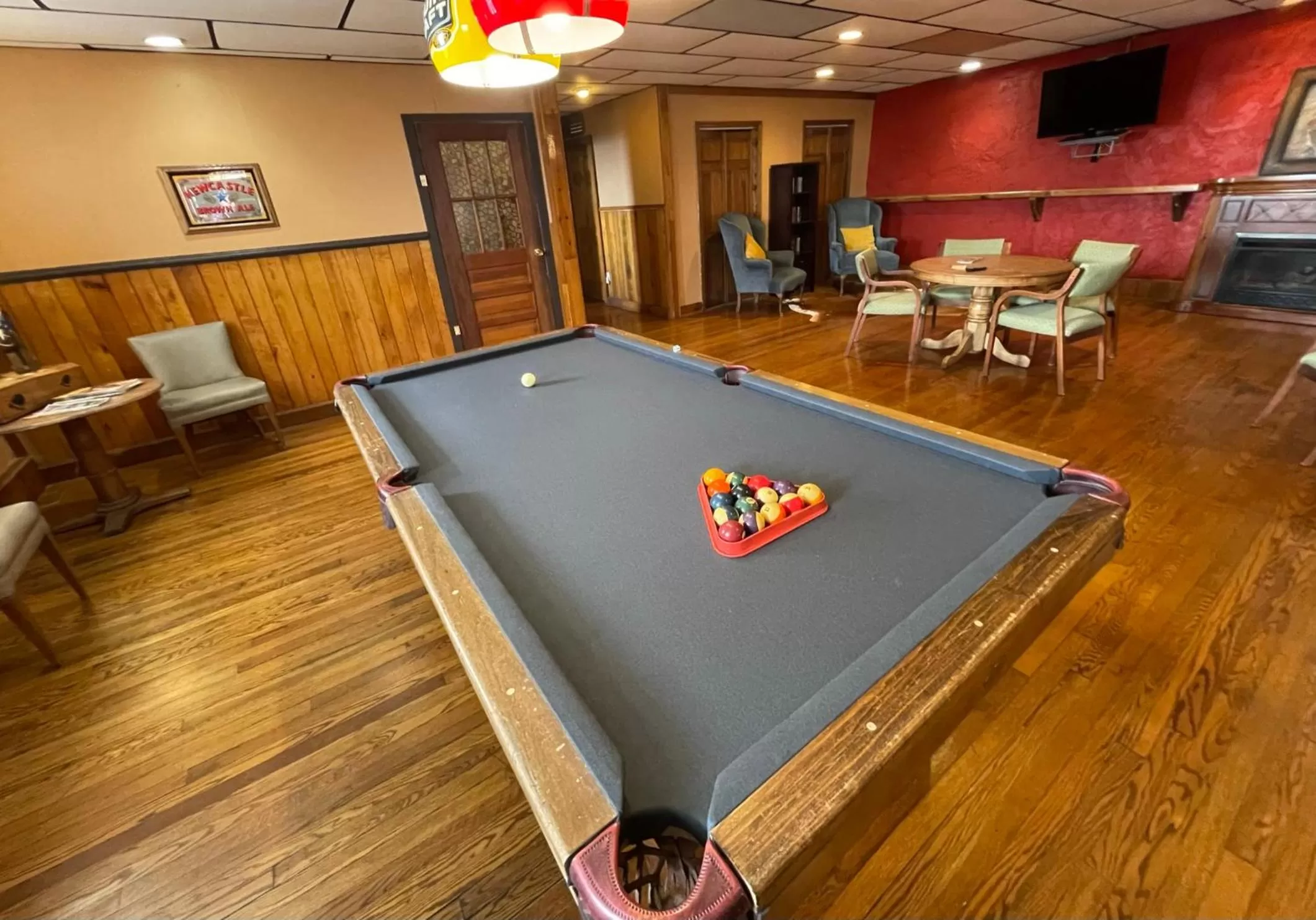 Billiards in Skyline Village Inn