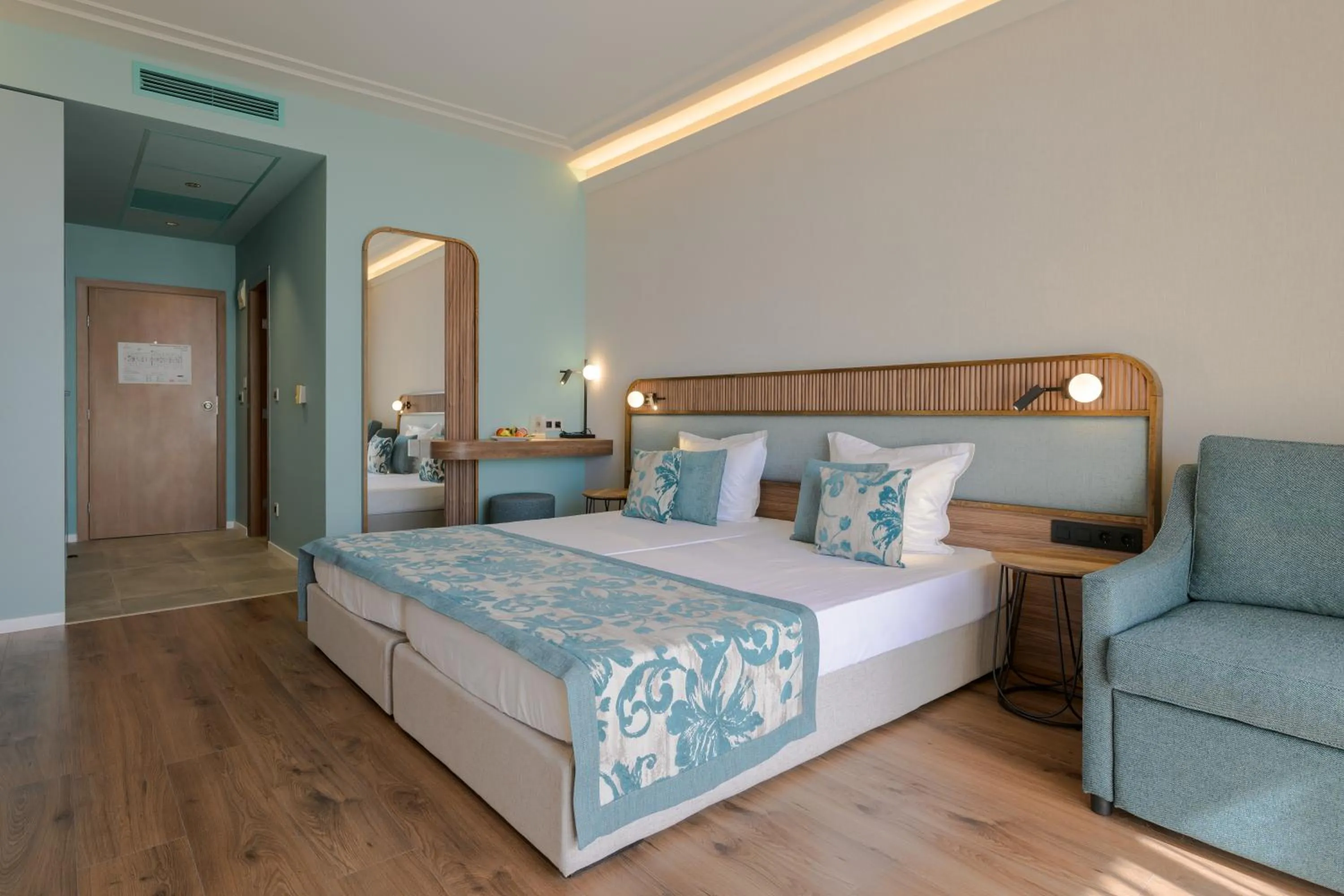 Bed in Kristal Hotel - All inclusive - Fully renovated rooms 2025