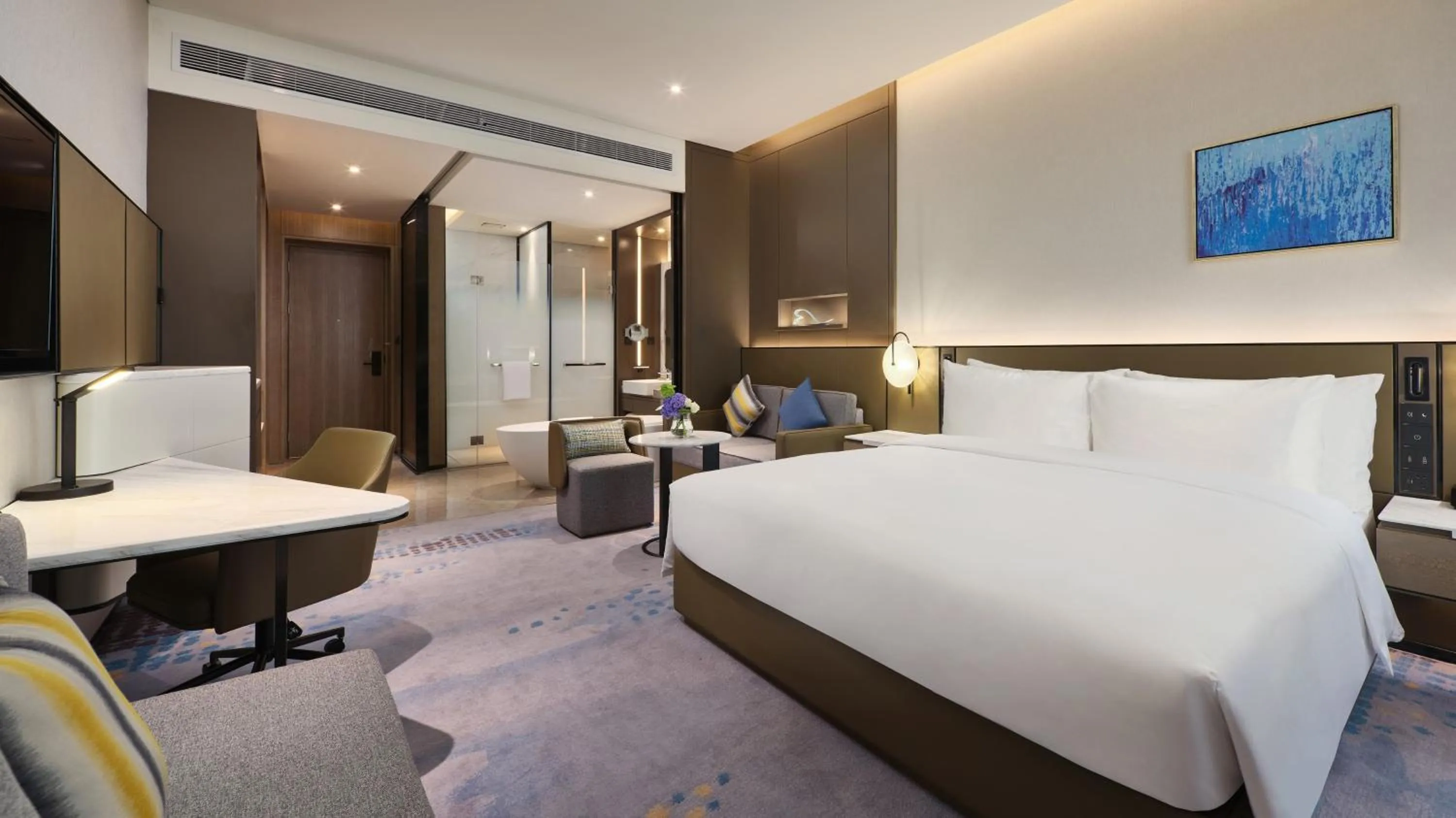 Photo of the whole room, Bed in Crowne Plaza Wuhan Development Zone by IHG