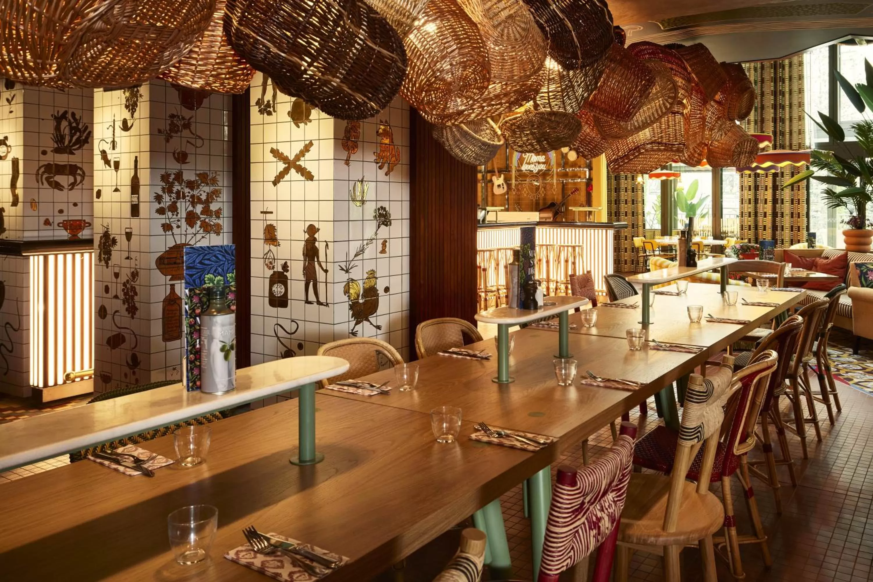 Restaurant/places to eat in Mama Shelter Dijon