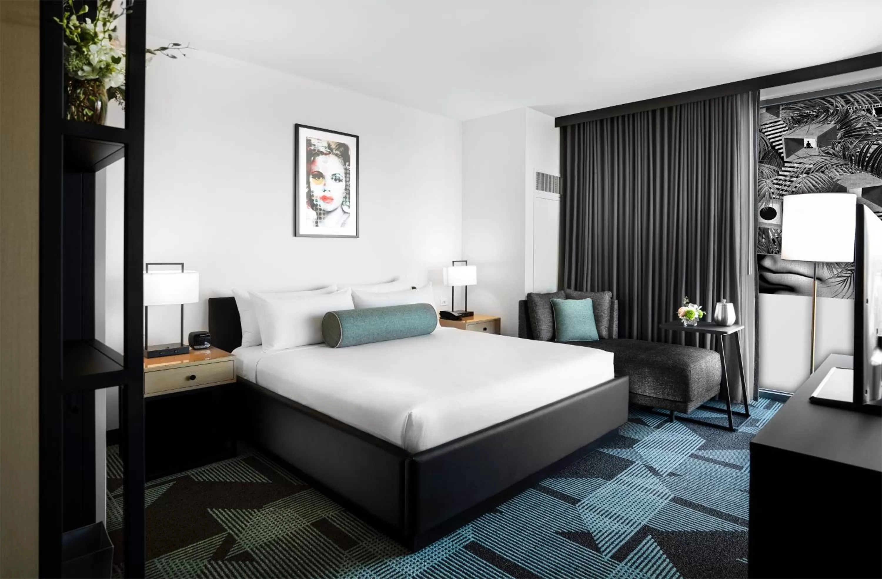 Bedroom, Bed in Downtown Grand Hotel & Casino