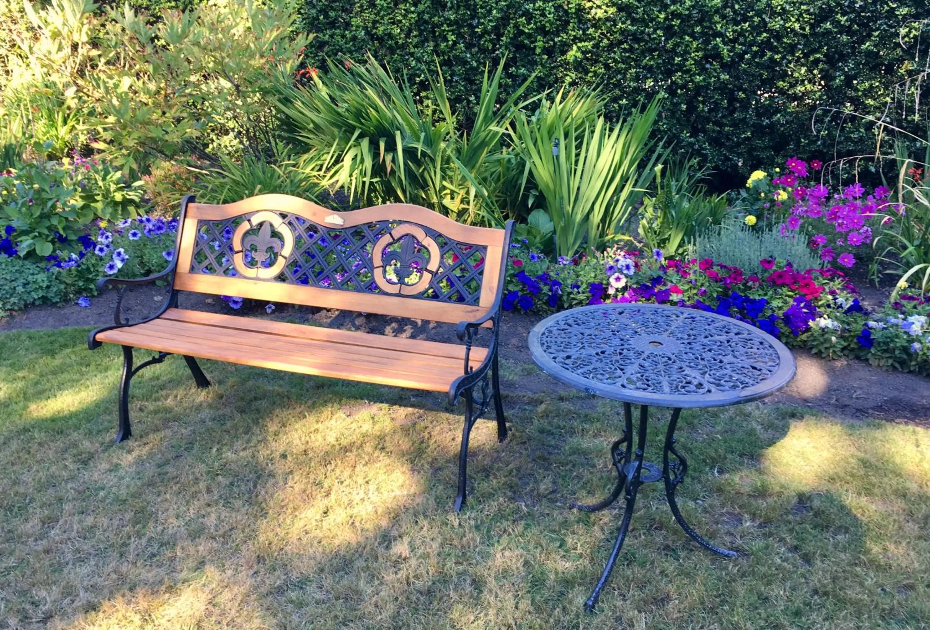 Garden in Prior Castle Inn