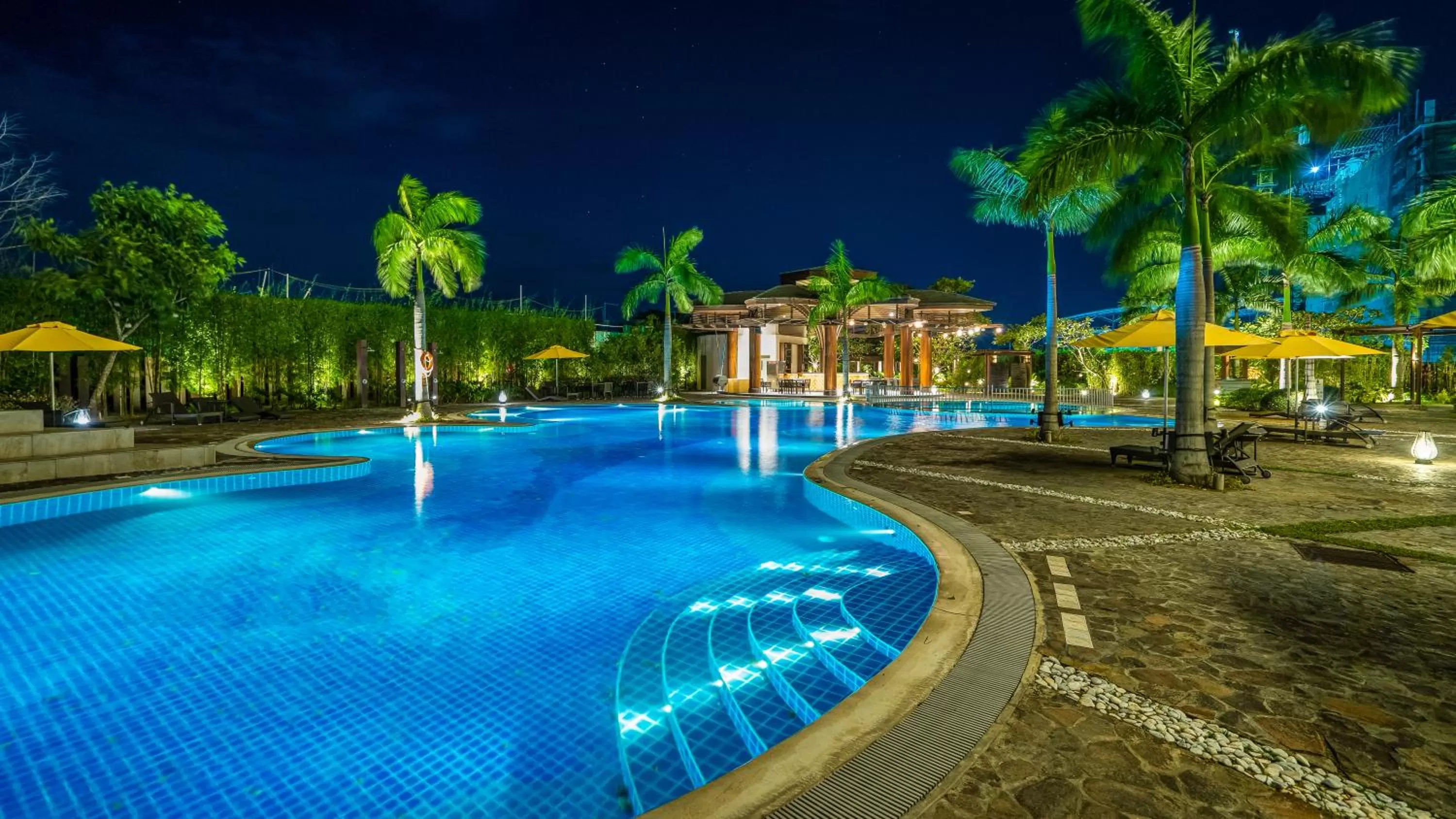 Restaurant/places to eat in The Bayleaf Cavite